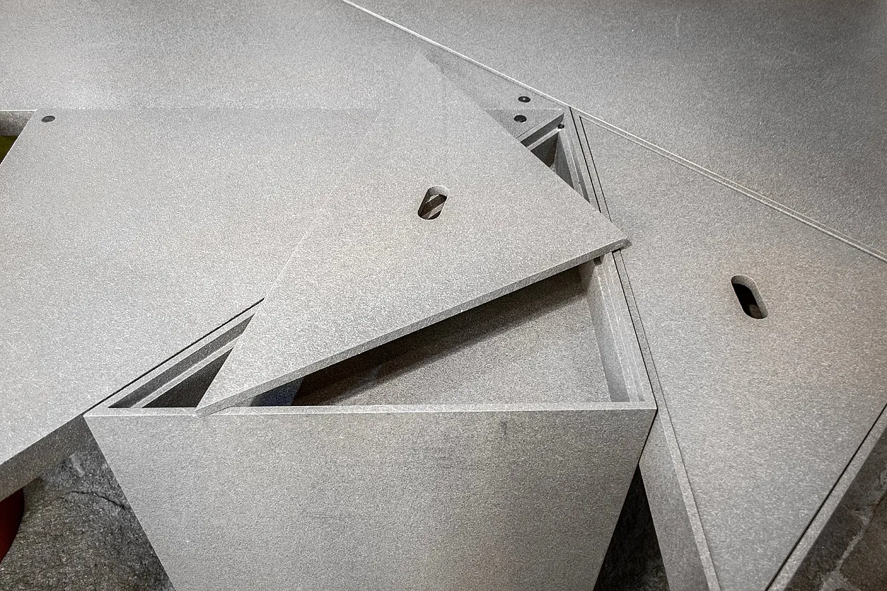 7 Tavoli Tangram di Massimo Morozzi per Cassina, anni '80 5