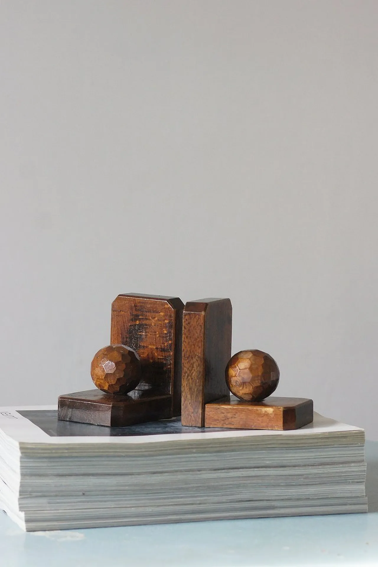 Coppia di fermalibri Mid-Century in legno, anni '30 4