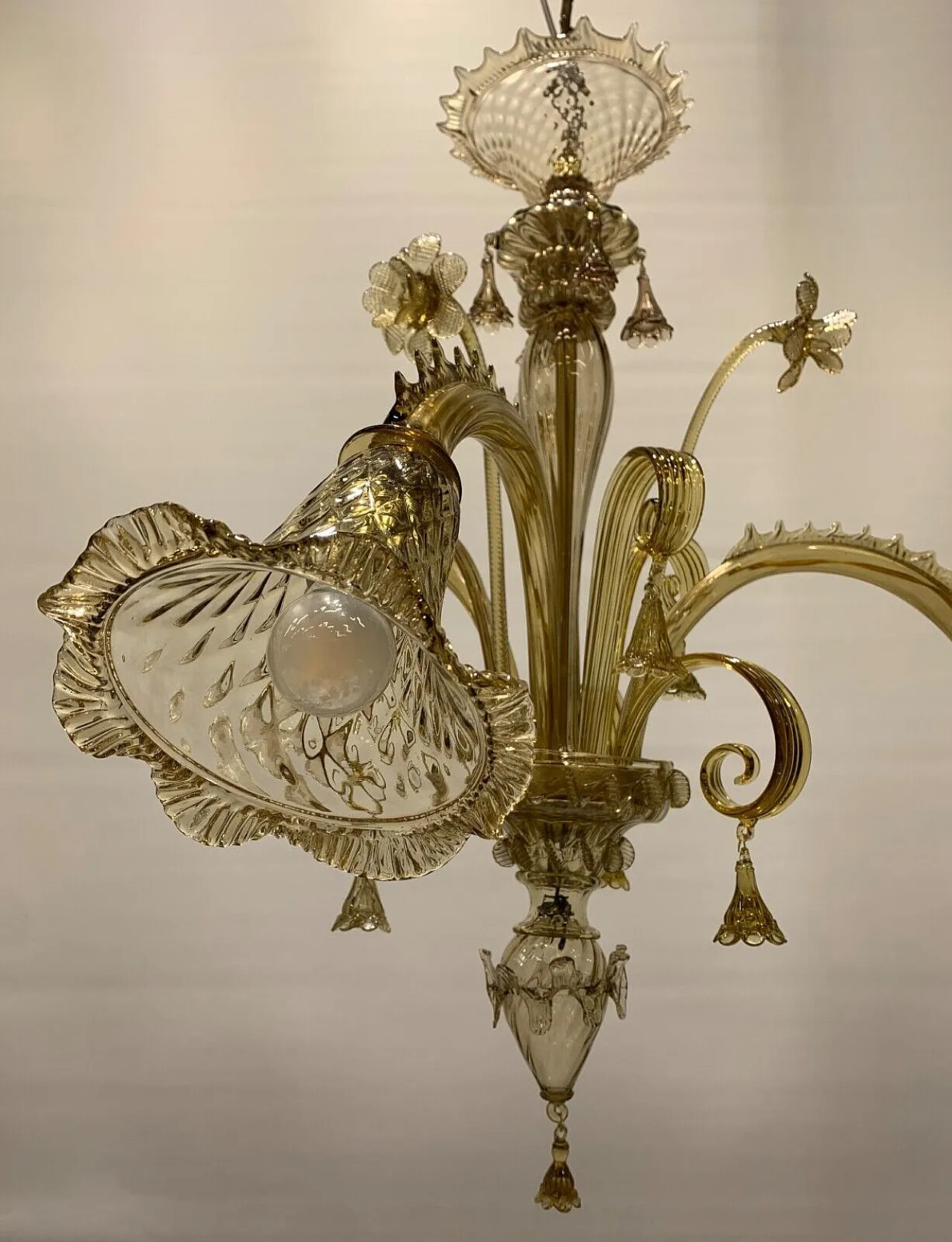 Lampadario in vetro di Murano ambrato attribuito a A.V.E.M., anni '30 6