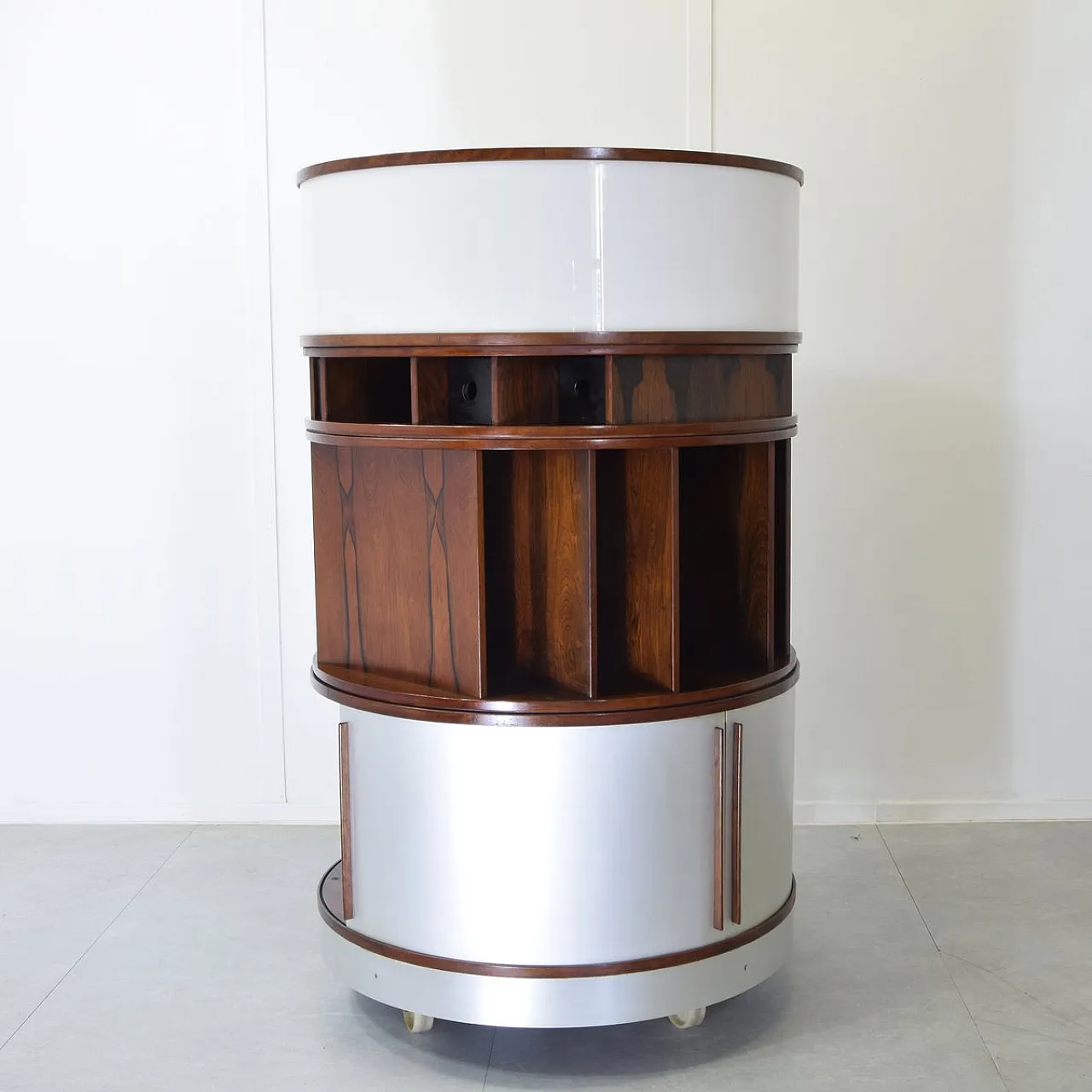 Mobiletto Combi Center in legno di Joe Colombo, anni '60 1