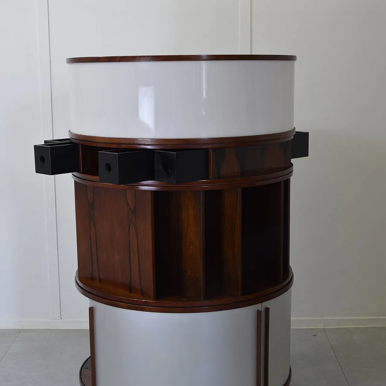 Mobiletto Combi Center in legno di Joe Colombo, anni '60 11