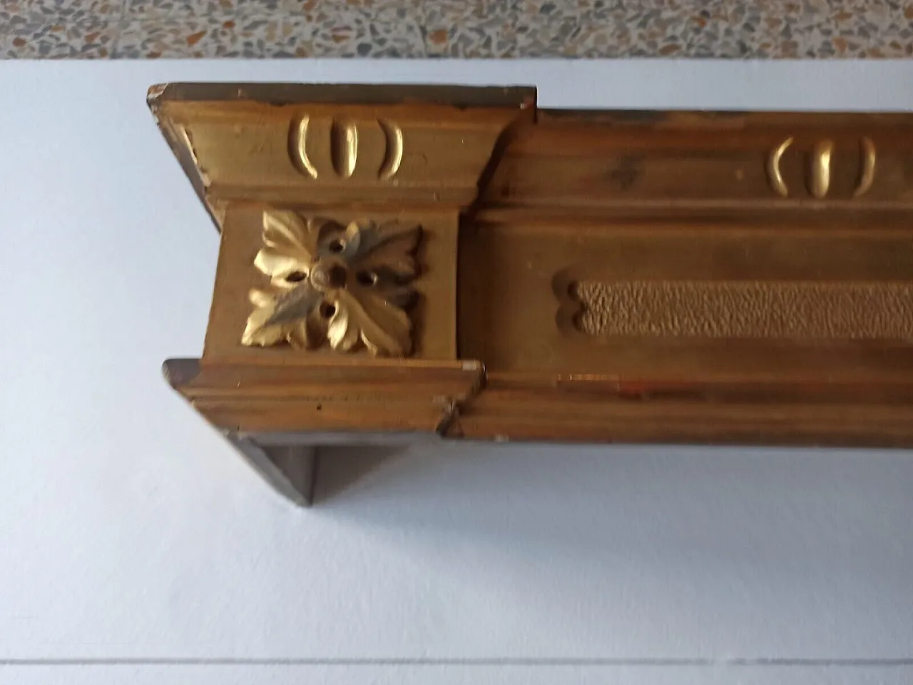 Coppia di mantovane in legno dorato, metà '800 8