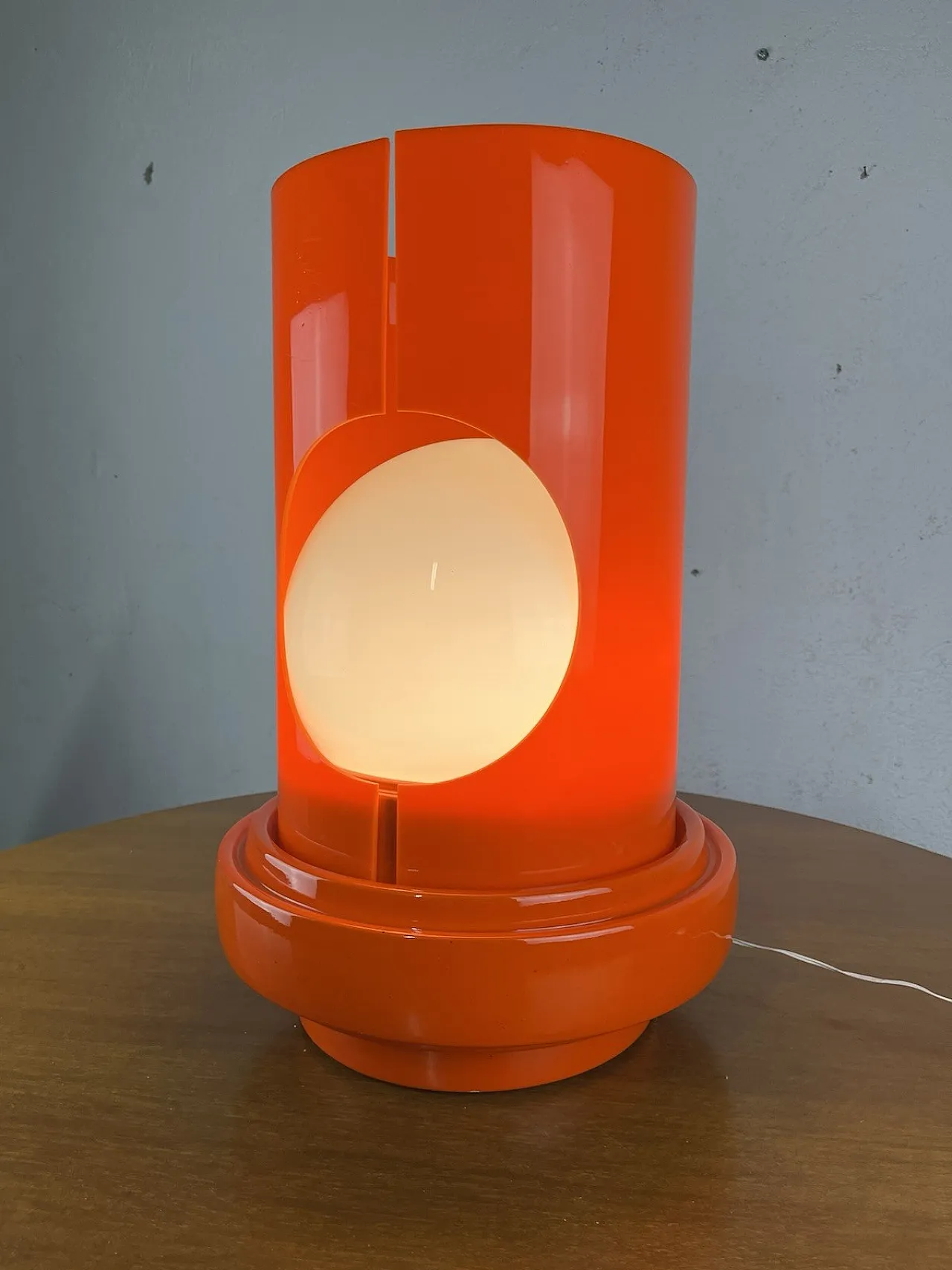 Plastic and ceramic glass table lamp, 1960s 3