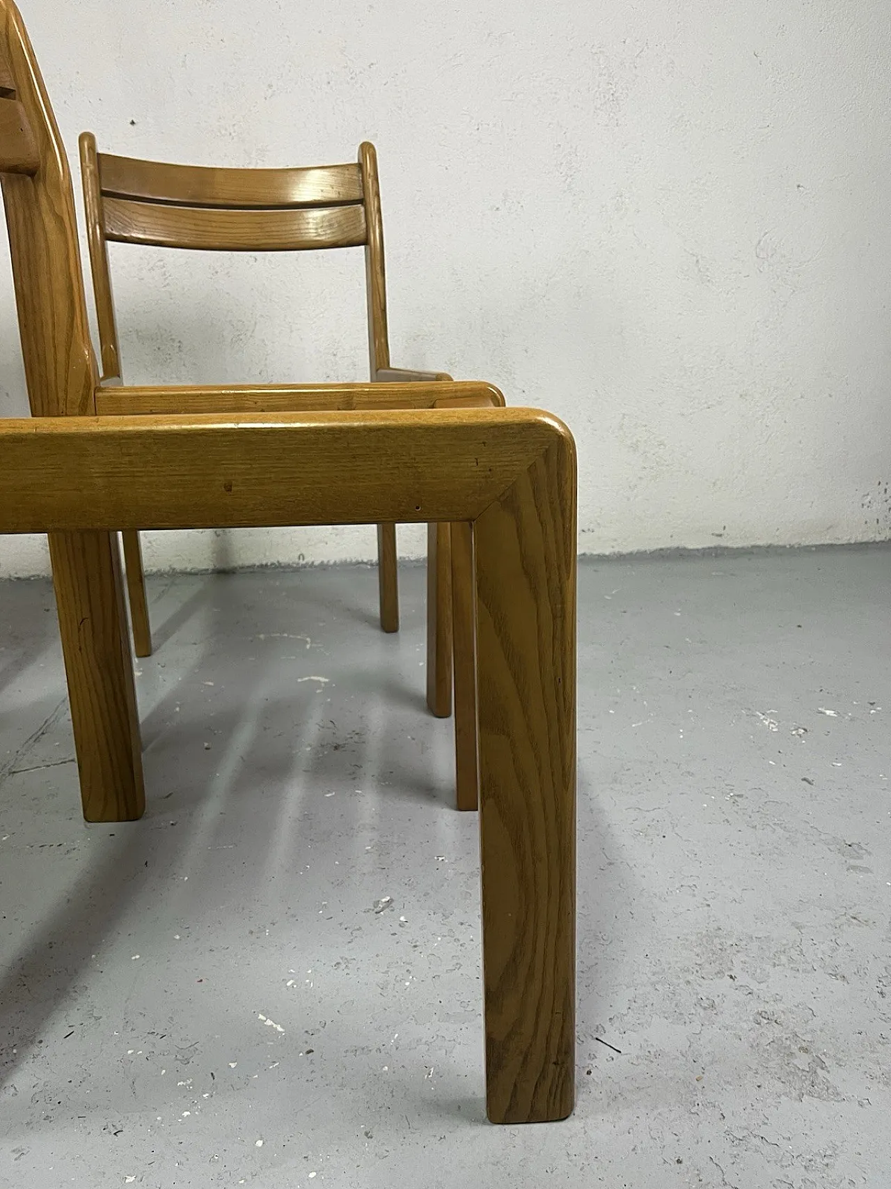 4 Brutalist wooden chairs, 1970s 8