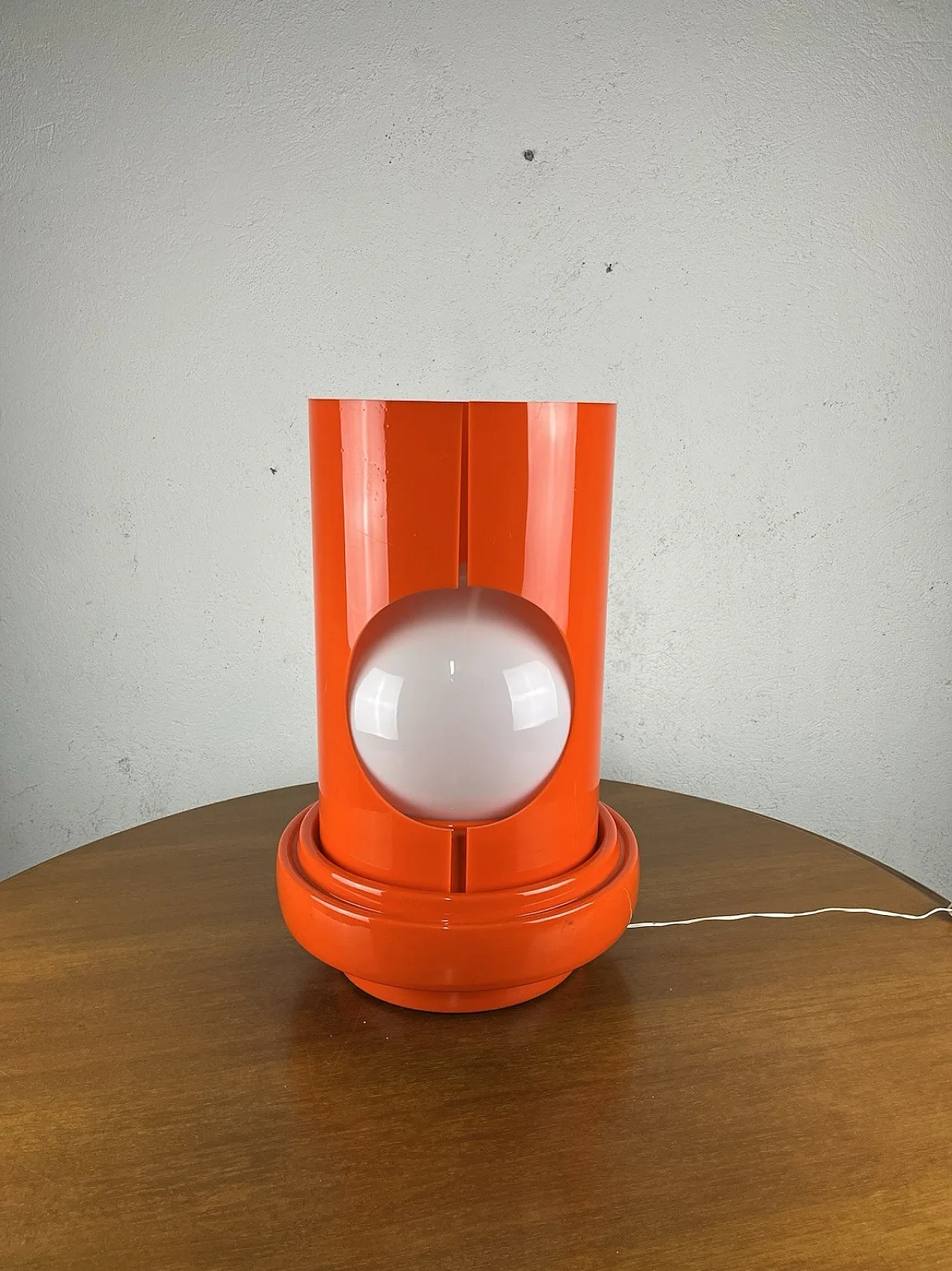 Plastic and ceramic glass table lamp, 1960s 13