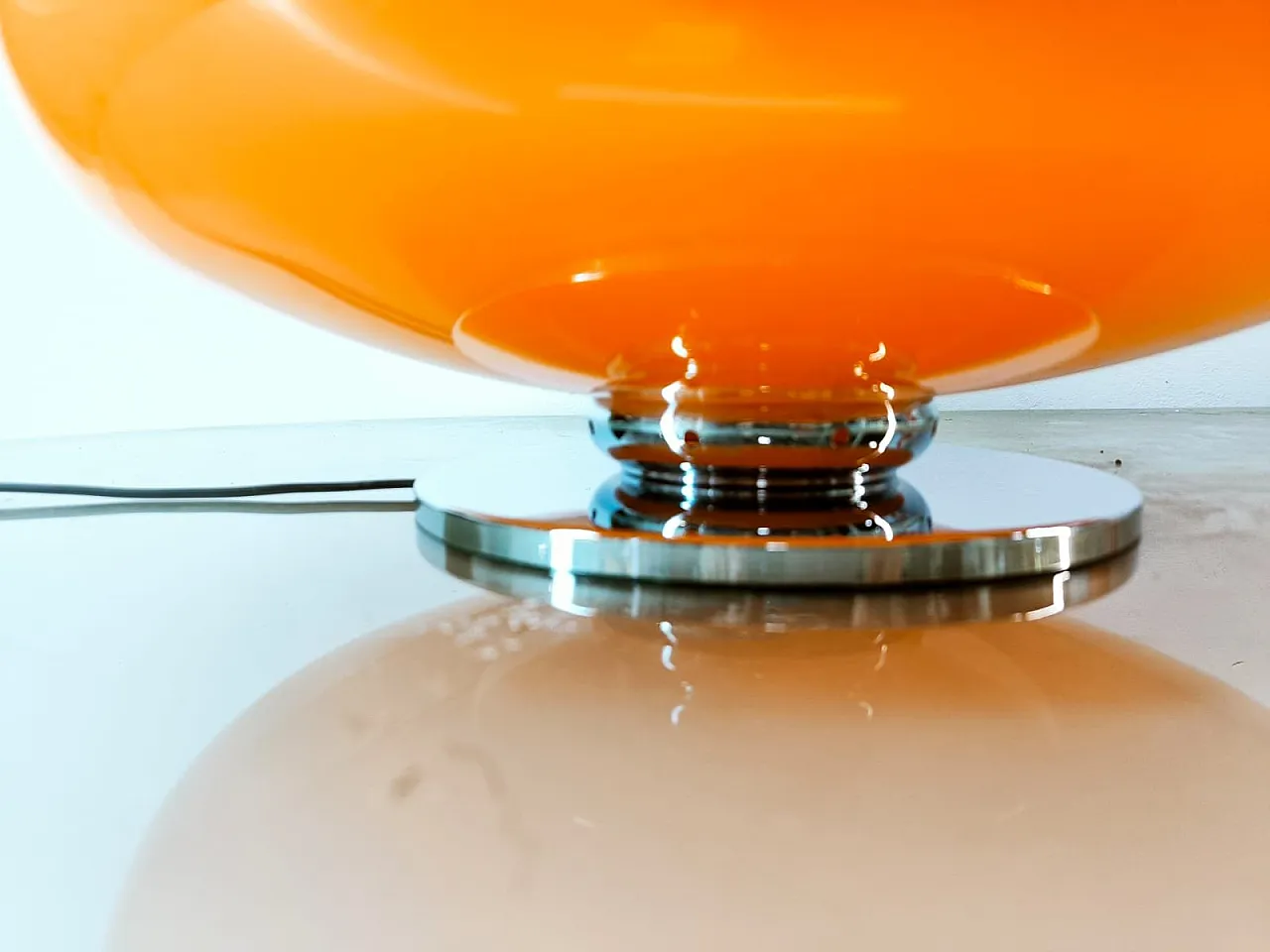 Lampada Space Age bianca e arancione, anni '70 7