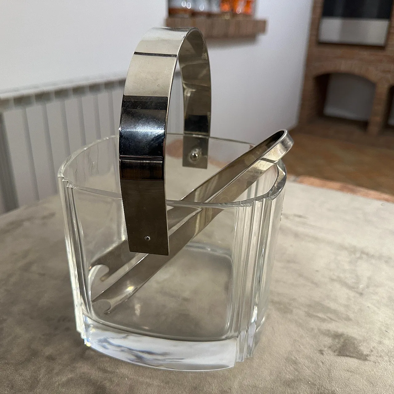 Ice bucket, 1970s 16