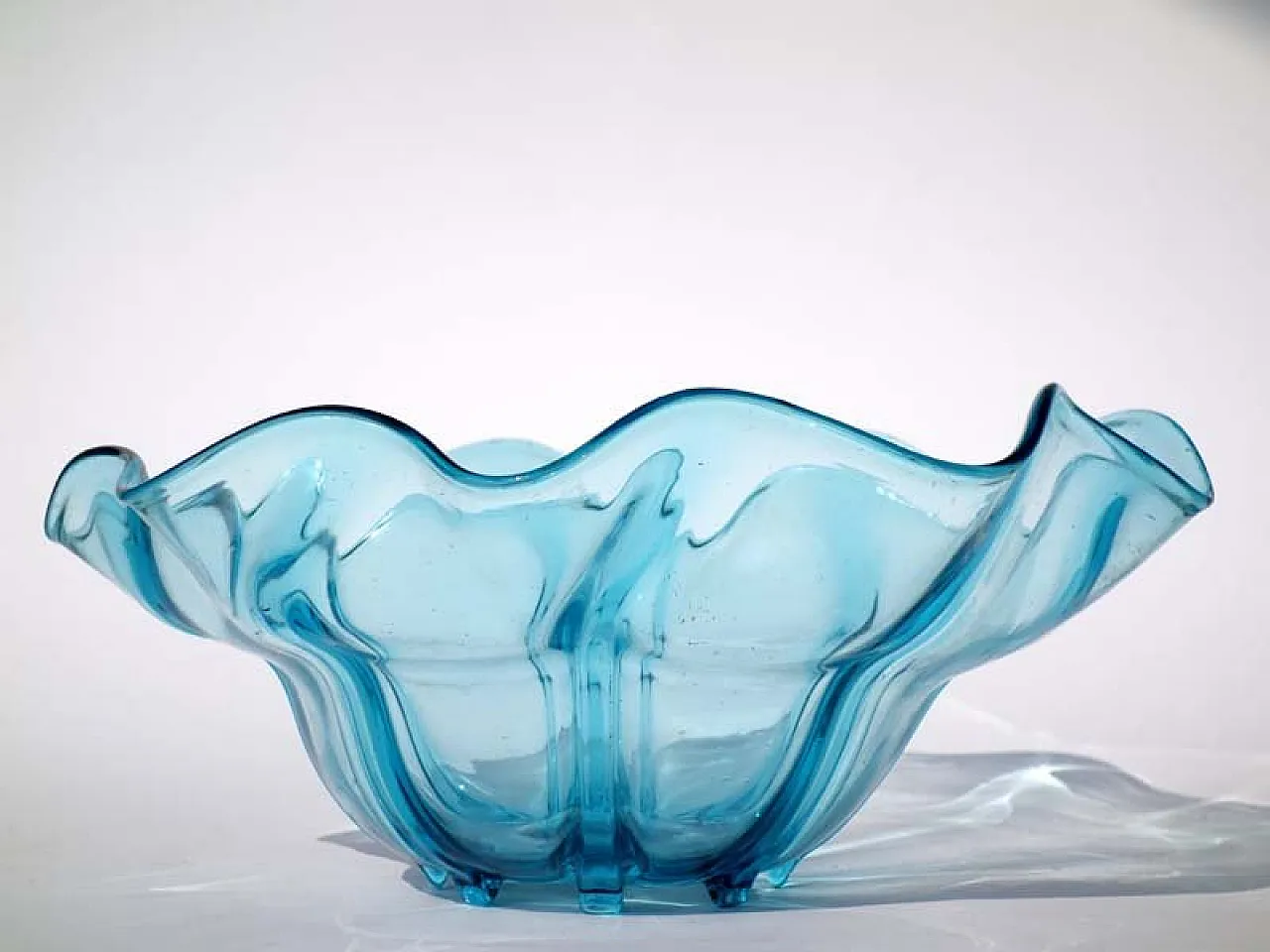 Art Nouveau glass and wrought iron bowl, early 20th century 4