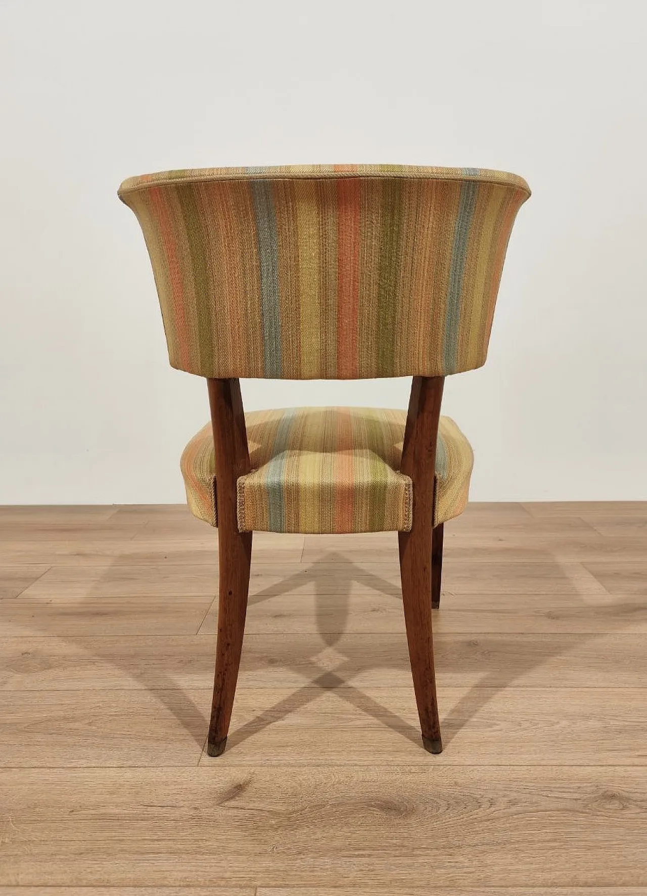 4 Italian chairs of the 1940s 8