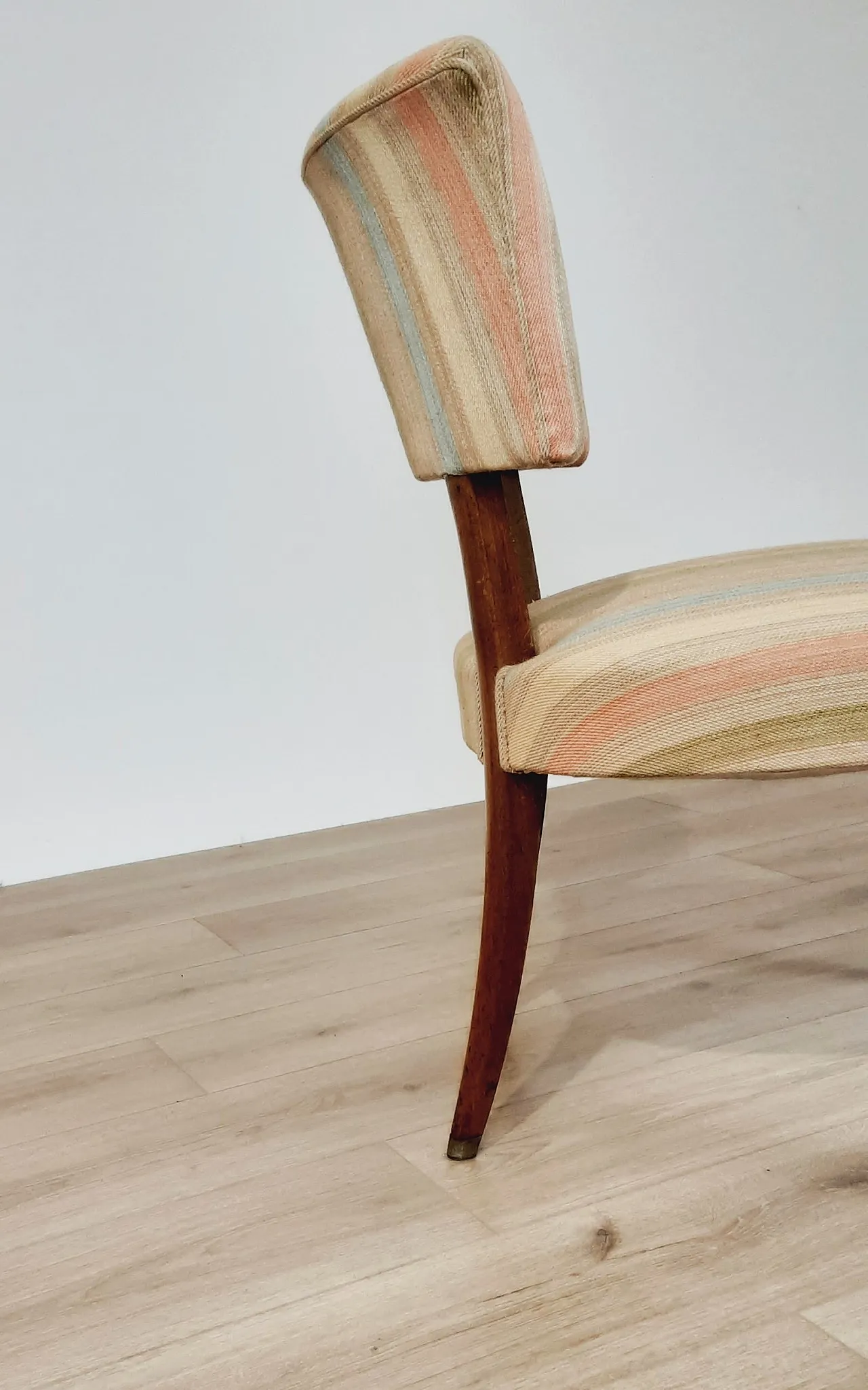 4 Italian chairs of the 1940s 9