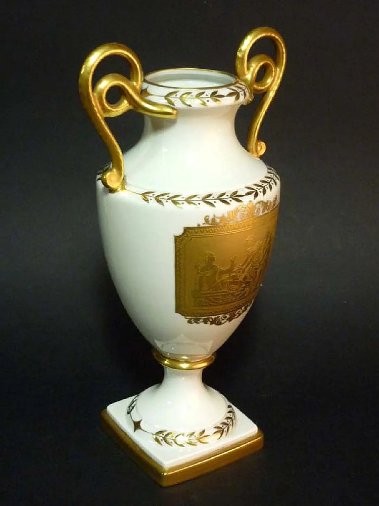 Porcelain & 24kt gold vase by Finzi, 1930s 2