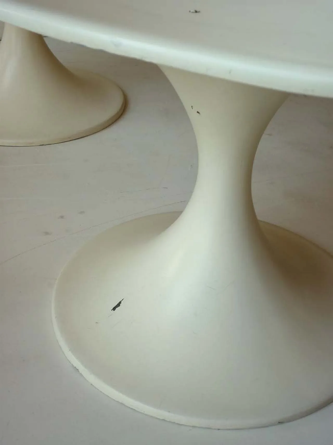 Tavolino e sedie in fibra di vetro di Play, anni '60 8