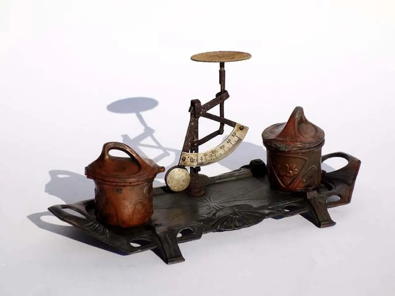 Bilancia Art Nouveau, primo '900 2