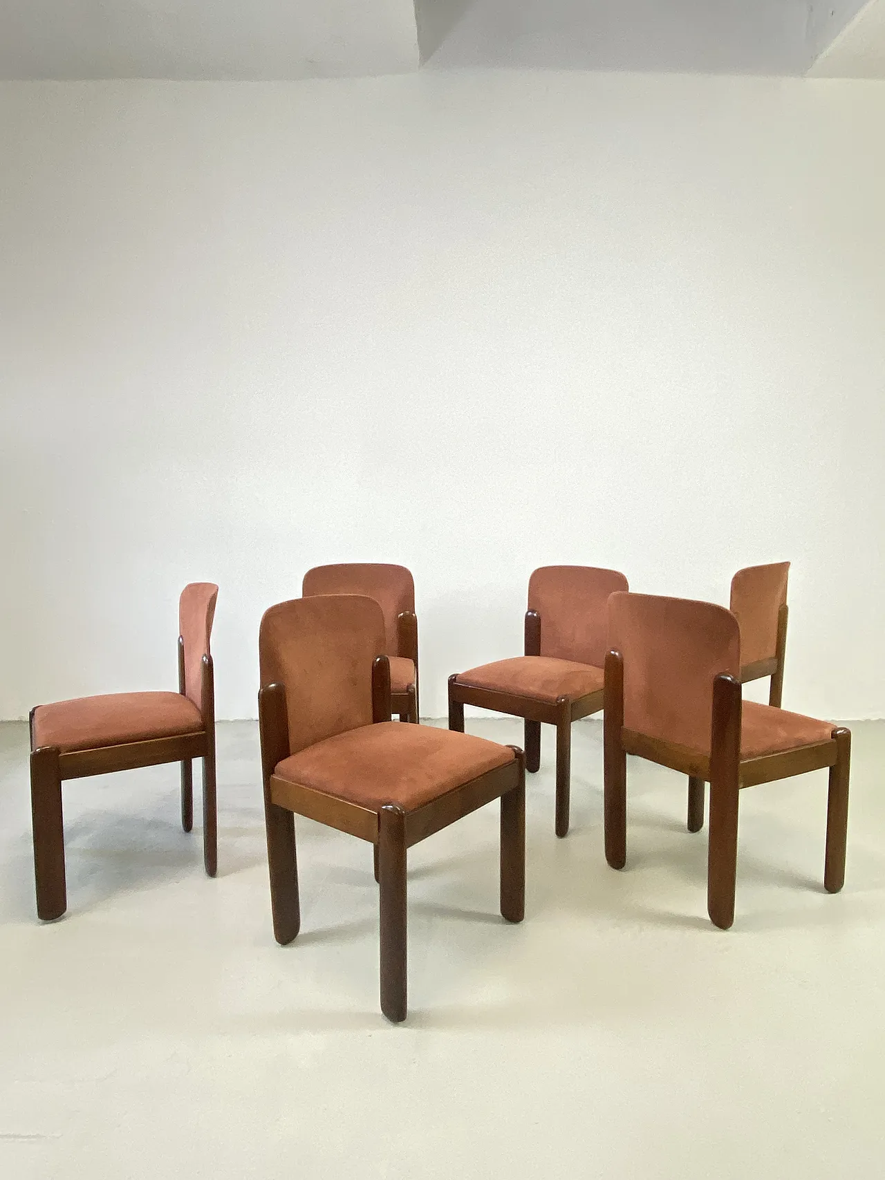 6 chairs by Silvio Coppola  for Bernini 1