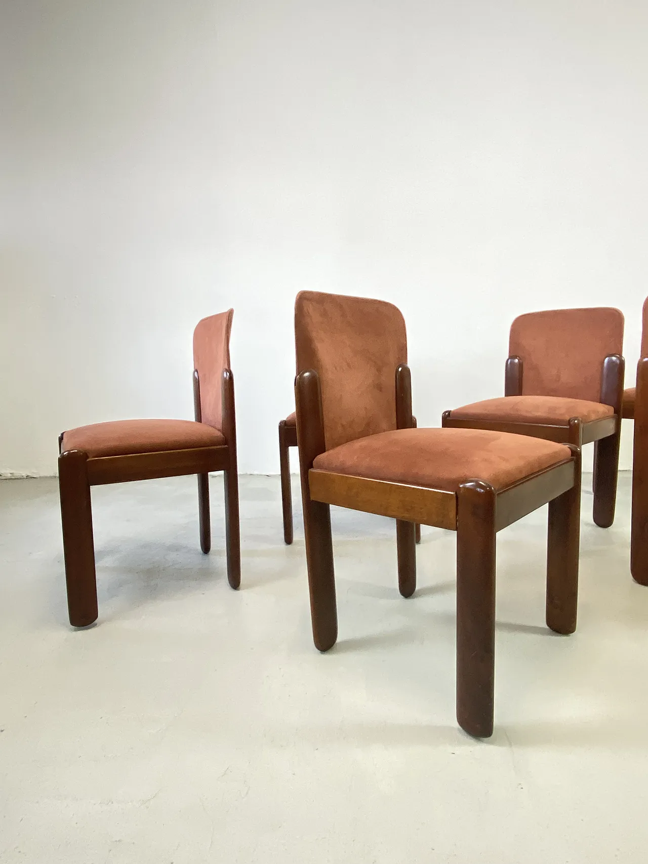 6 chairs by Silvio Coppola  for Bernini 2