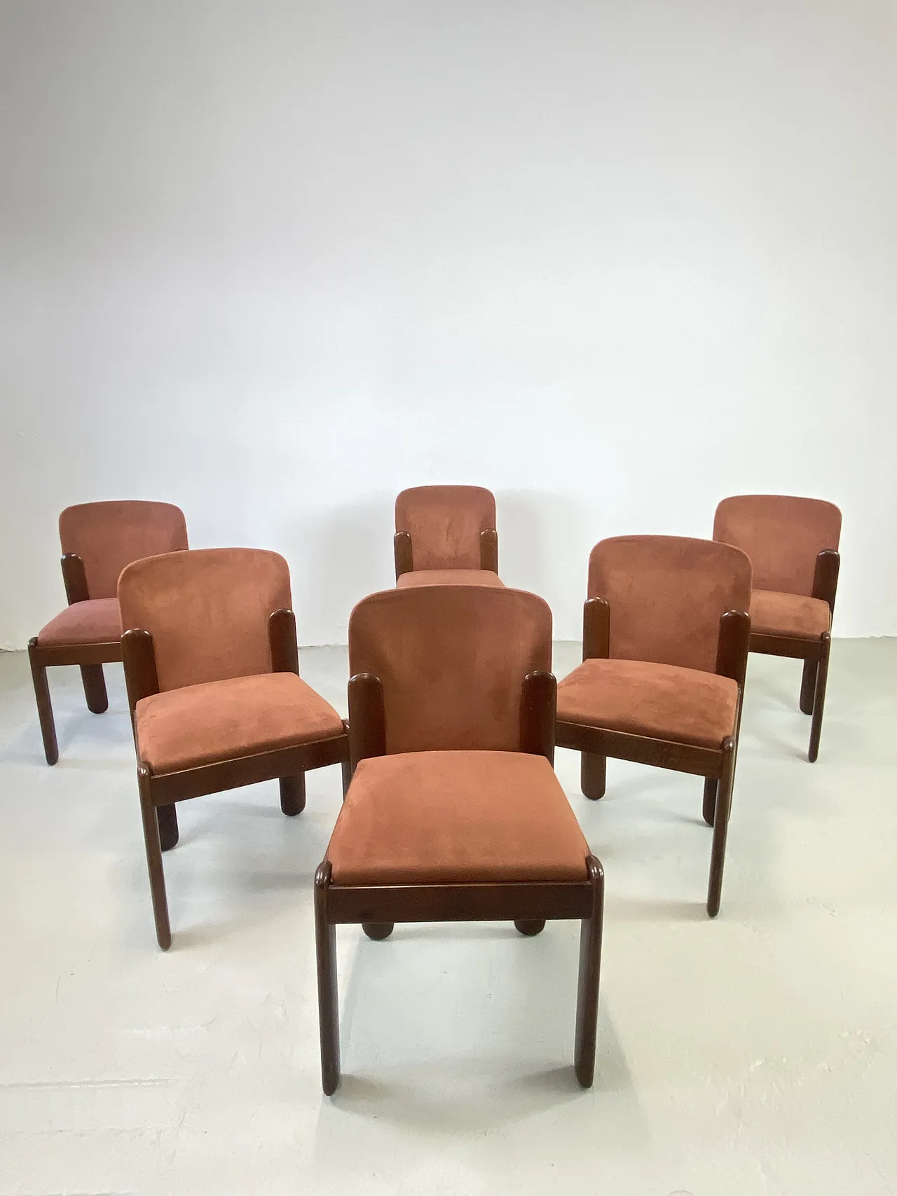 6 chairs by Silvio Coppola  for Bernini 9