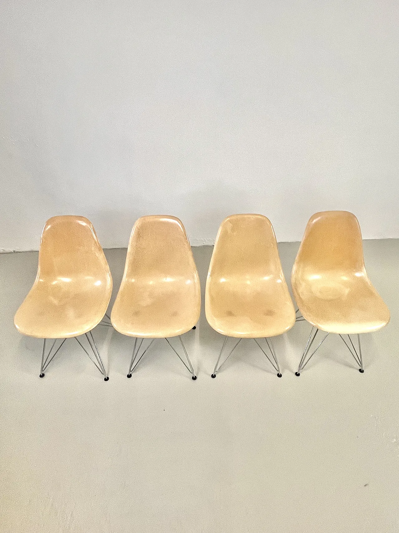 4 DSR chairs Herman Miller, 70s 6