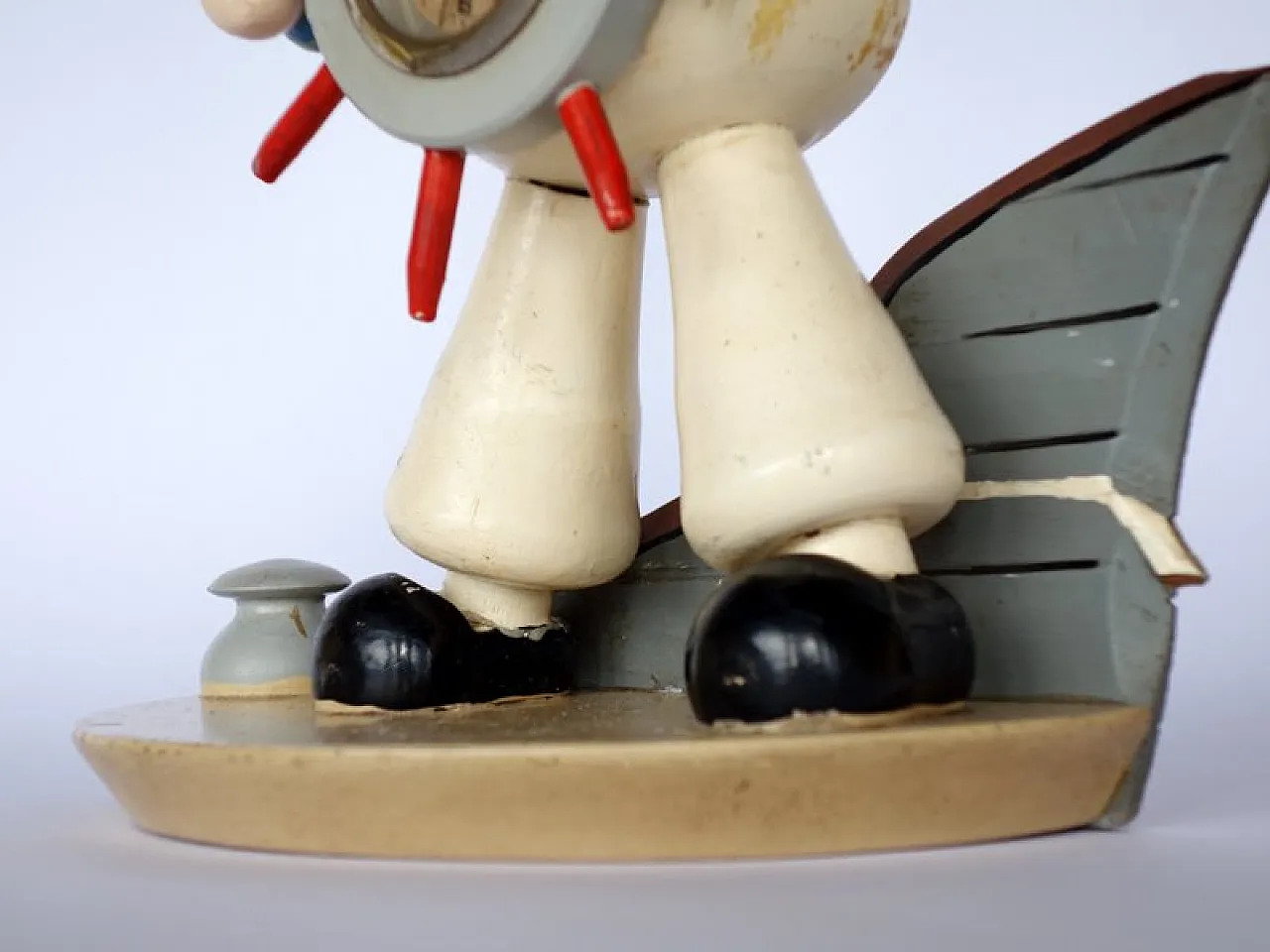 Sailor's table clock, 1920s 7