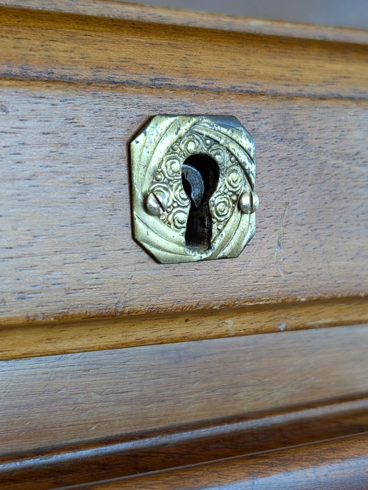 Serranda central door, 60s 6