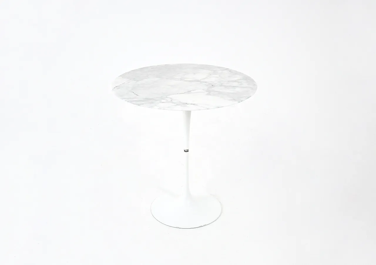 Tavolo laterale di Eero Saarinen per Knoll International, anni '60 1