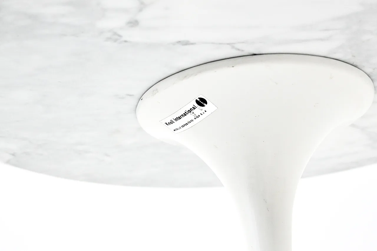 Tavolo laterale di Eero Saarinen per Knoll International, anni '60 6