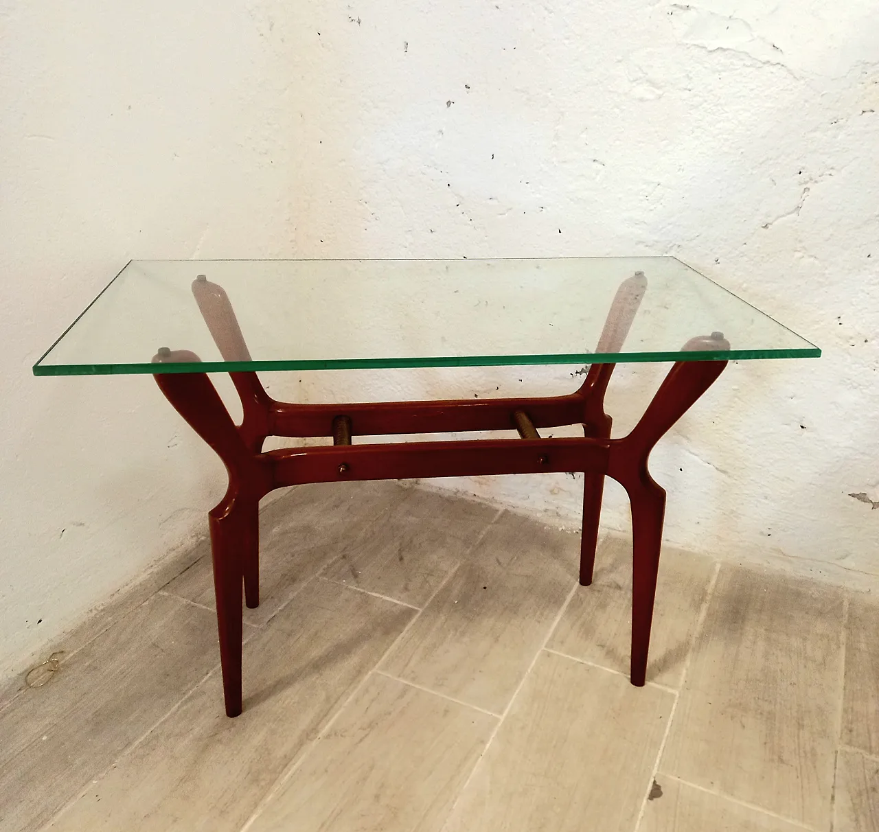Table cherry wood and crystal attributed to Cassina, 50s 1