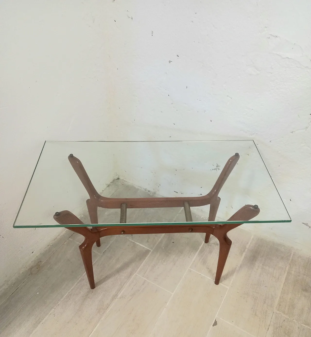 Table cherry wood and crystal attributed to Cassina, 50s 3