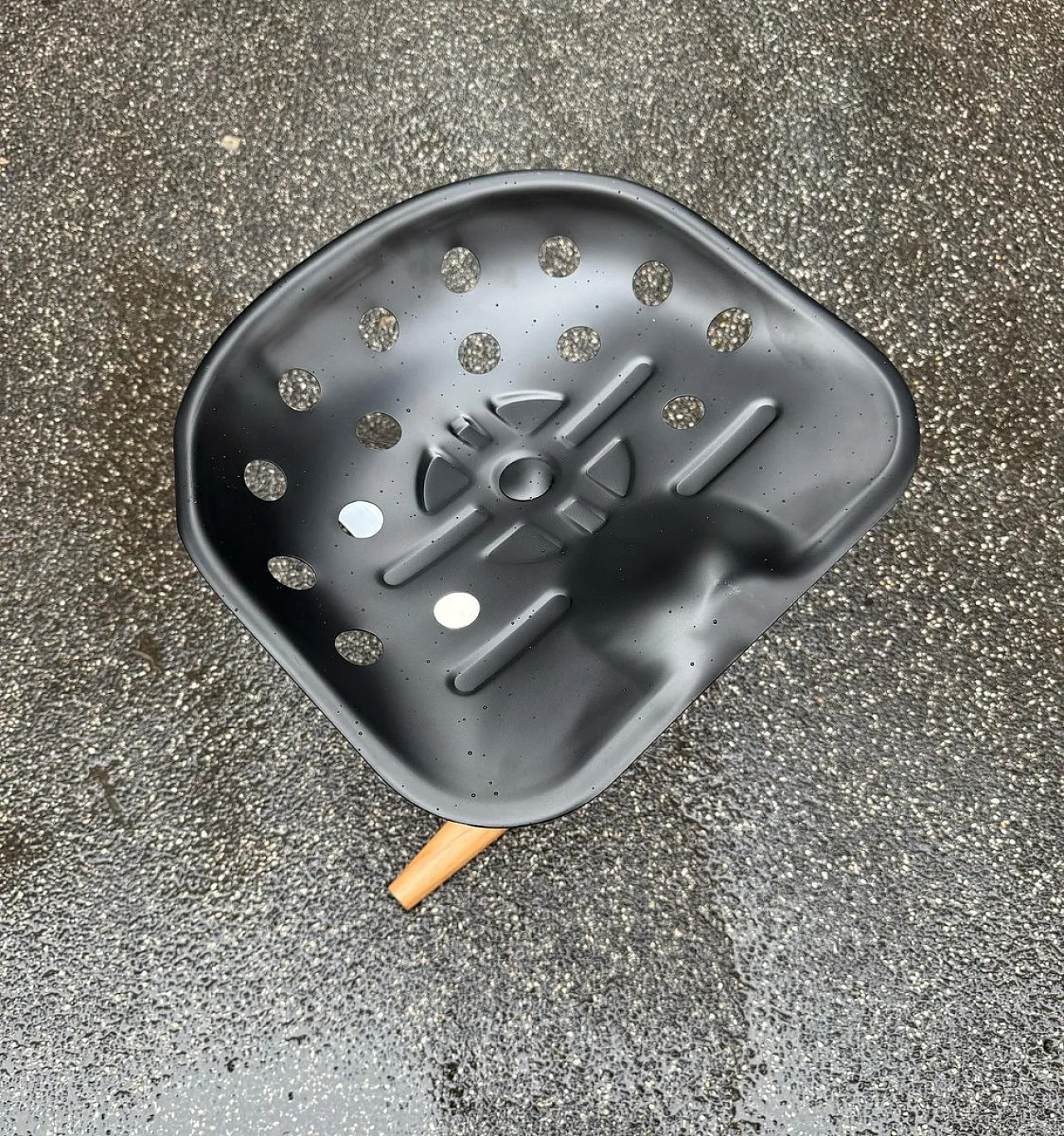 Sgabello Mezzadro di Achille Castiglioni per Zanotta, anni '60 2