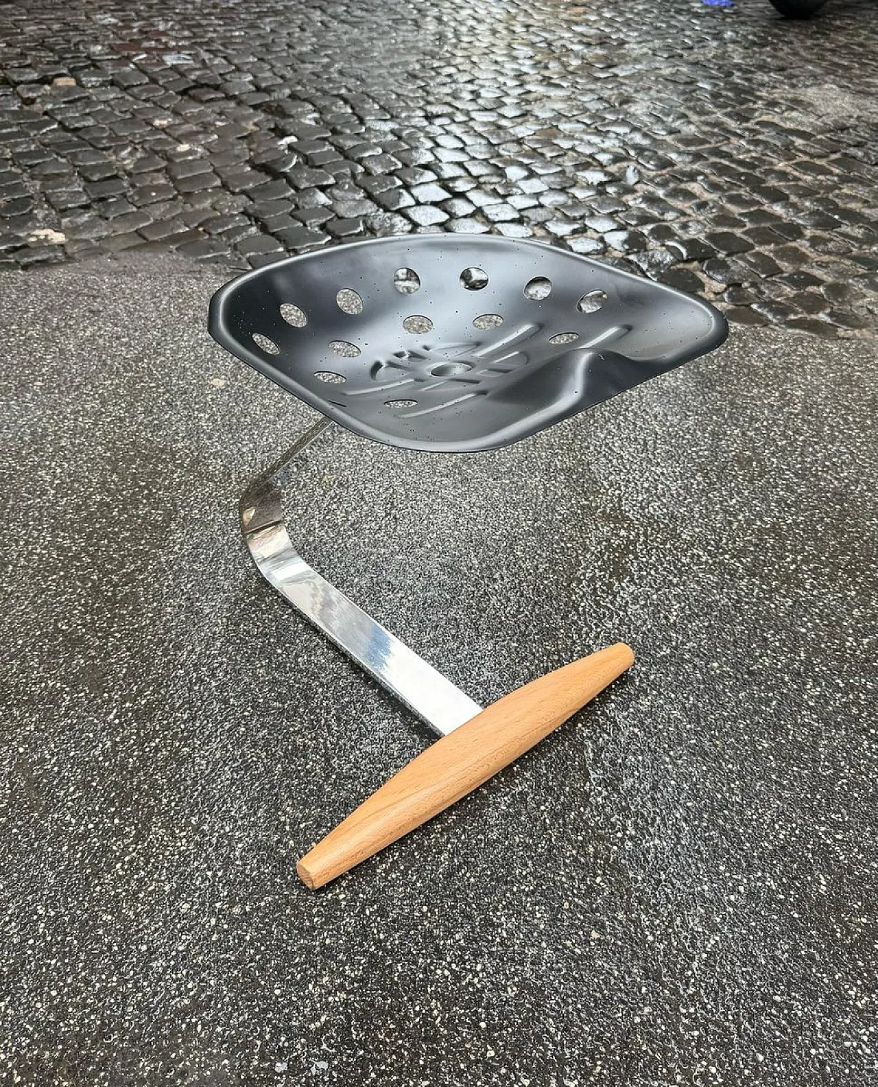 Sgabello Mezzadro di Achille Castiglioni per Zanotta, anni '60 3