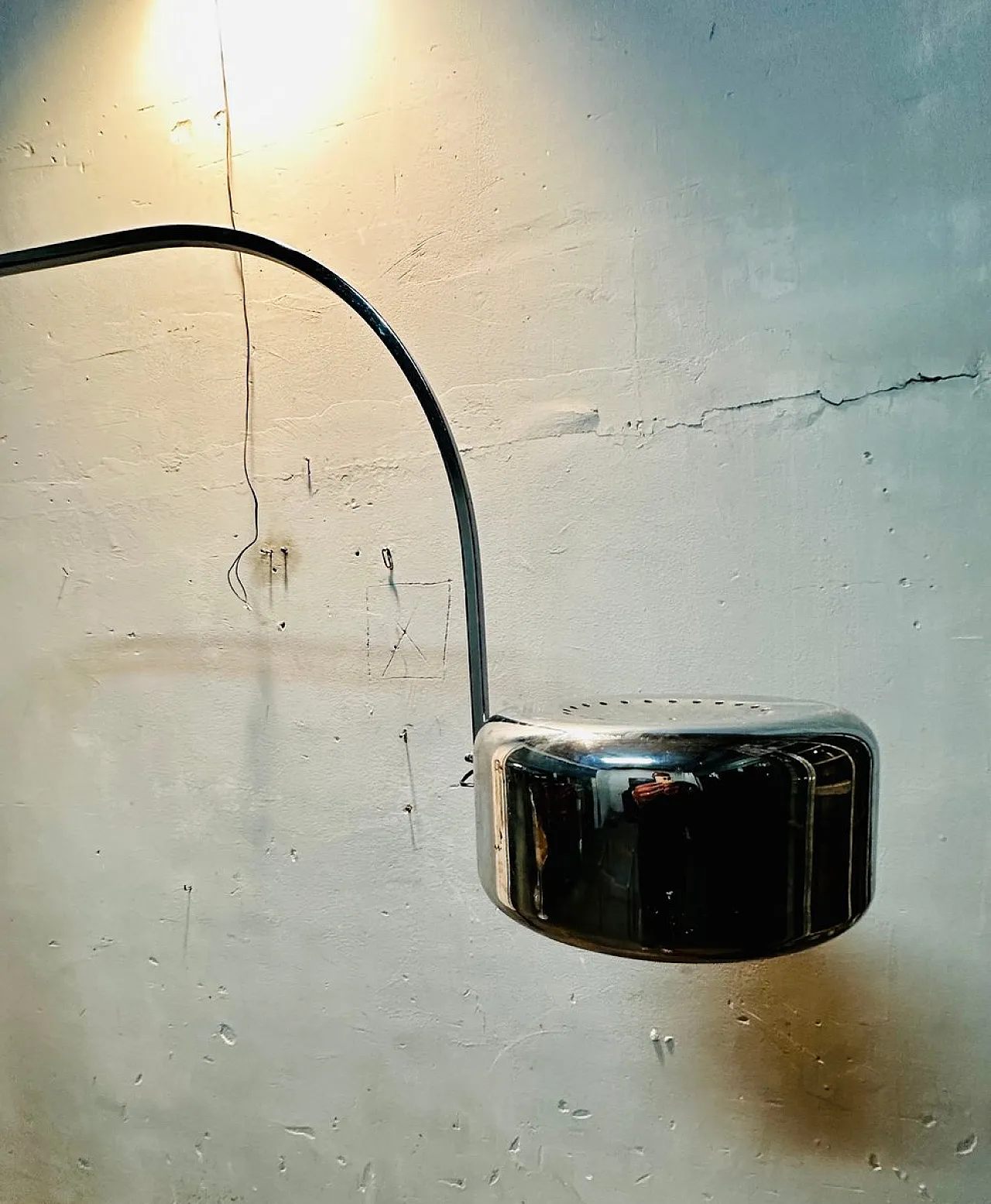 Lampada Arc di Goffredo Reggiani per Reggiani, anni '70 4