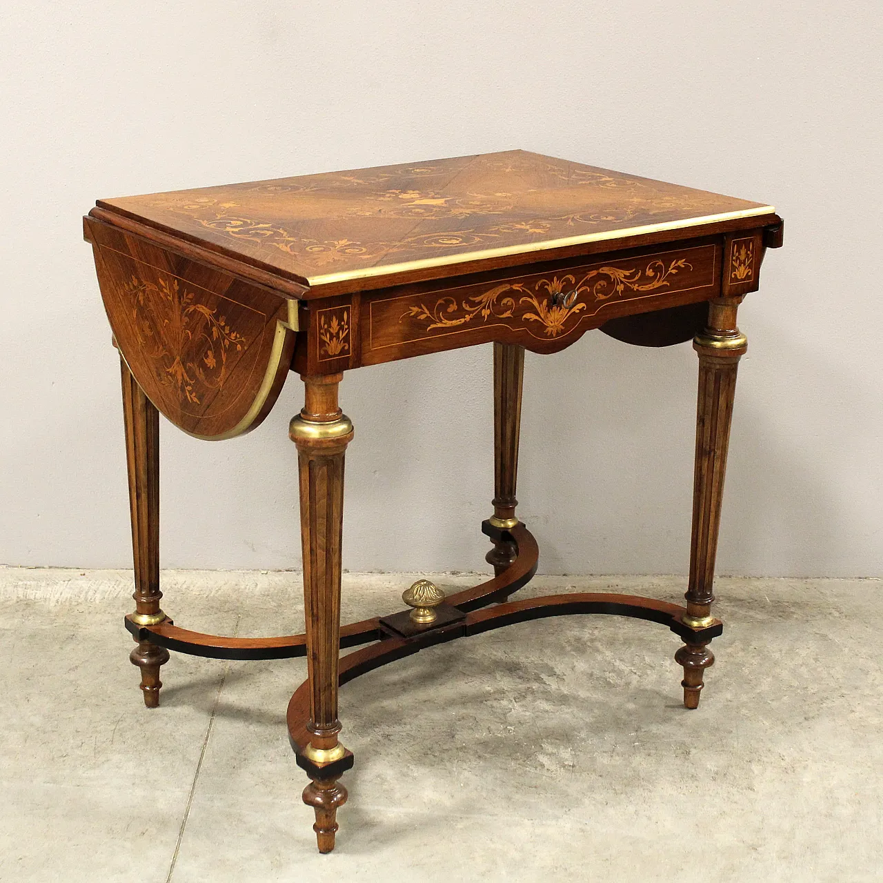 Inlaid table Napoleon III, 19th century 2