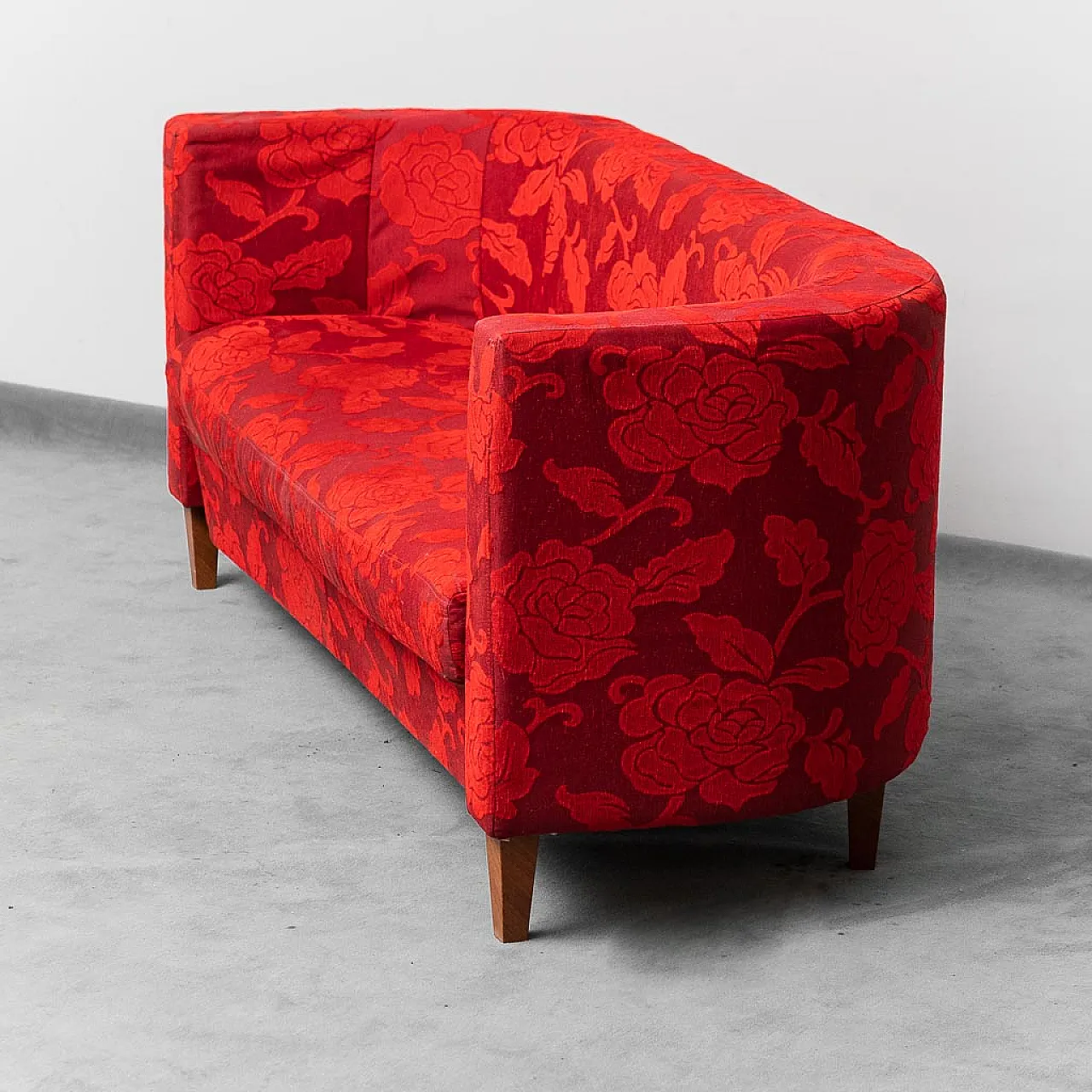 3 -seater sofa in red fabric, 60s 5