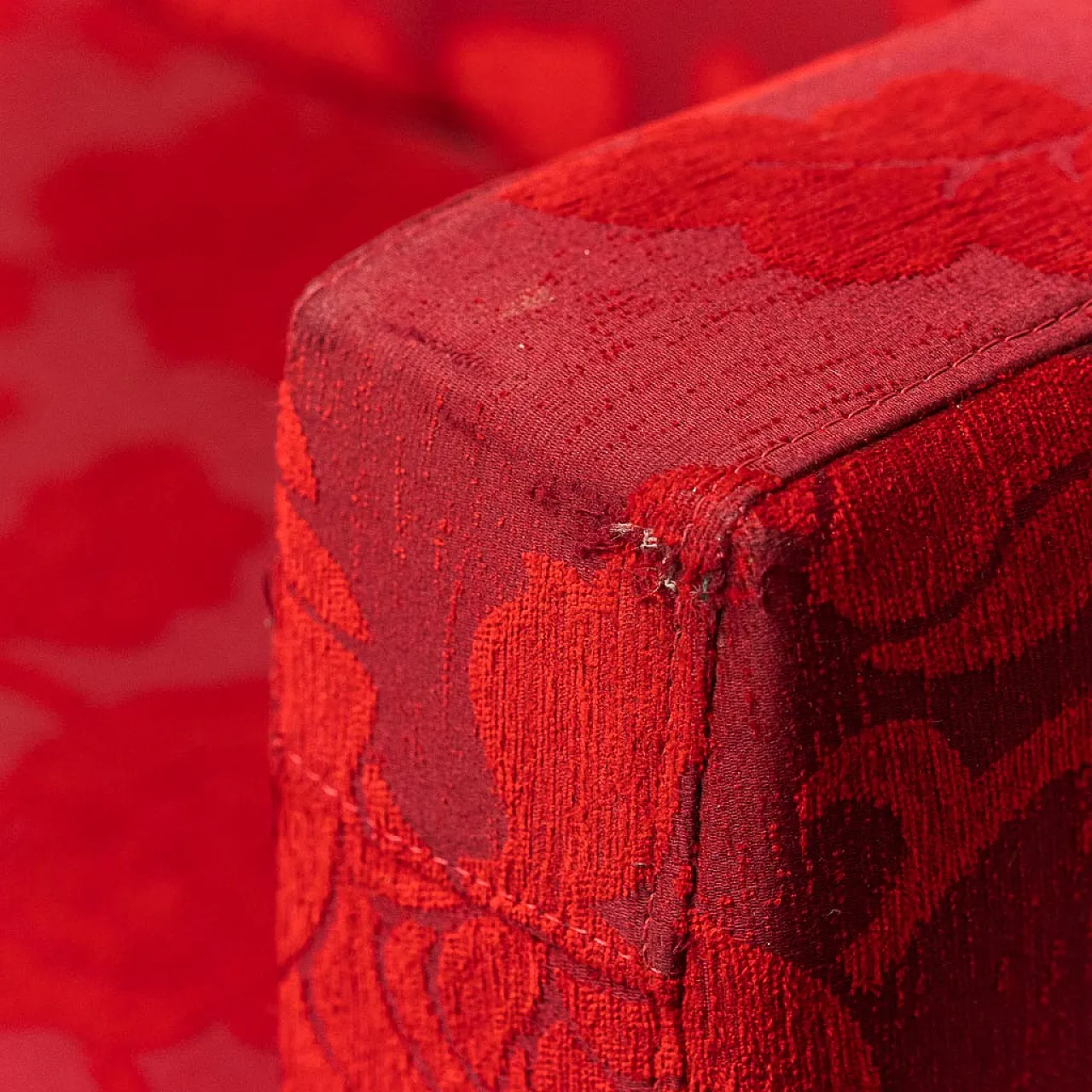 3 -seater sofa in red fabric, 60s 8