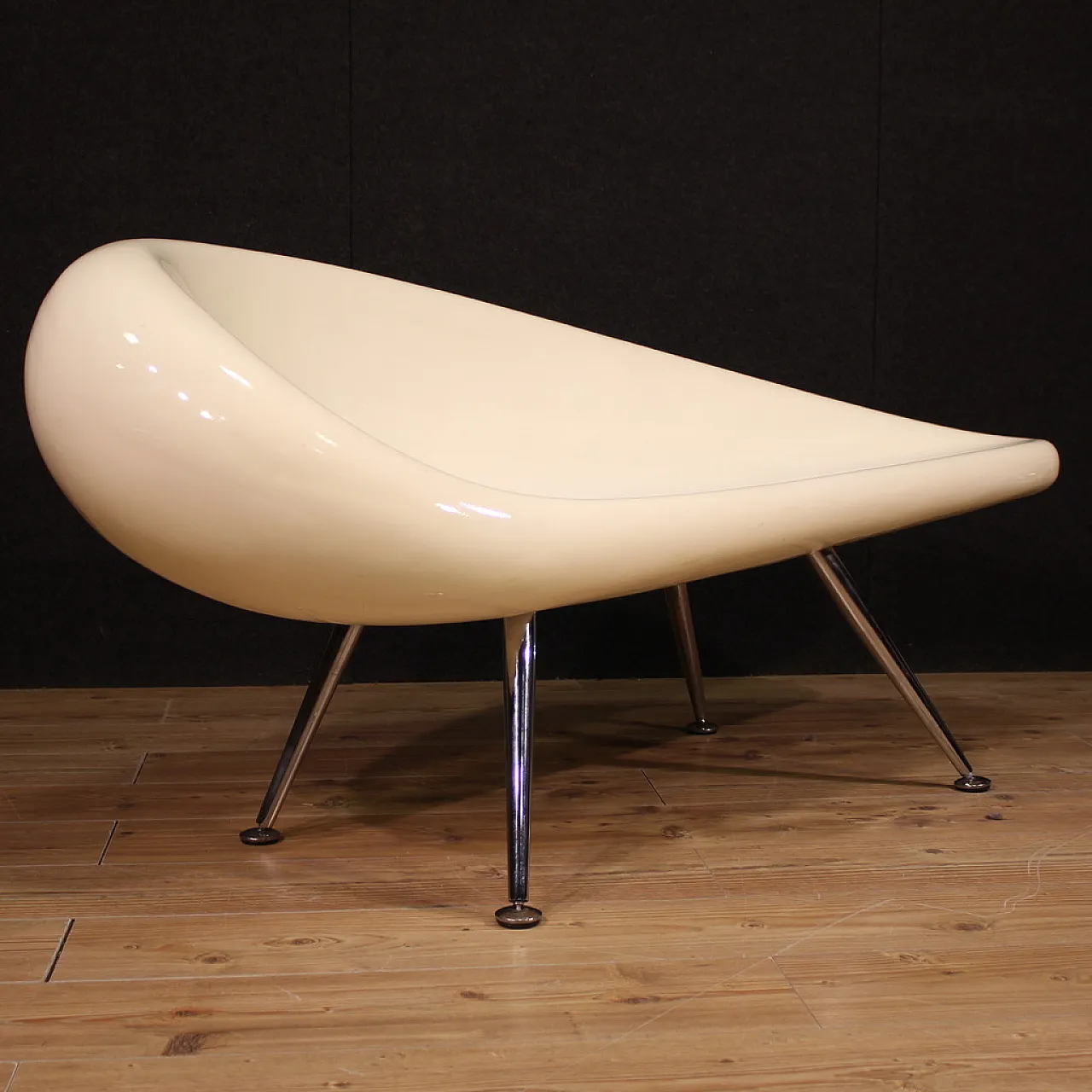 Fiberglass Space age sofa with chromed feet, 1970s 7