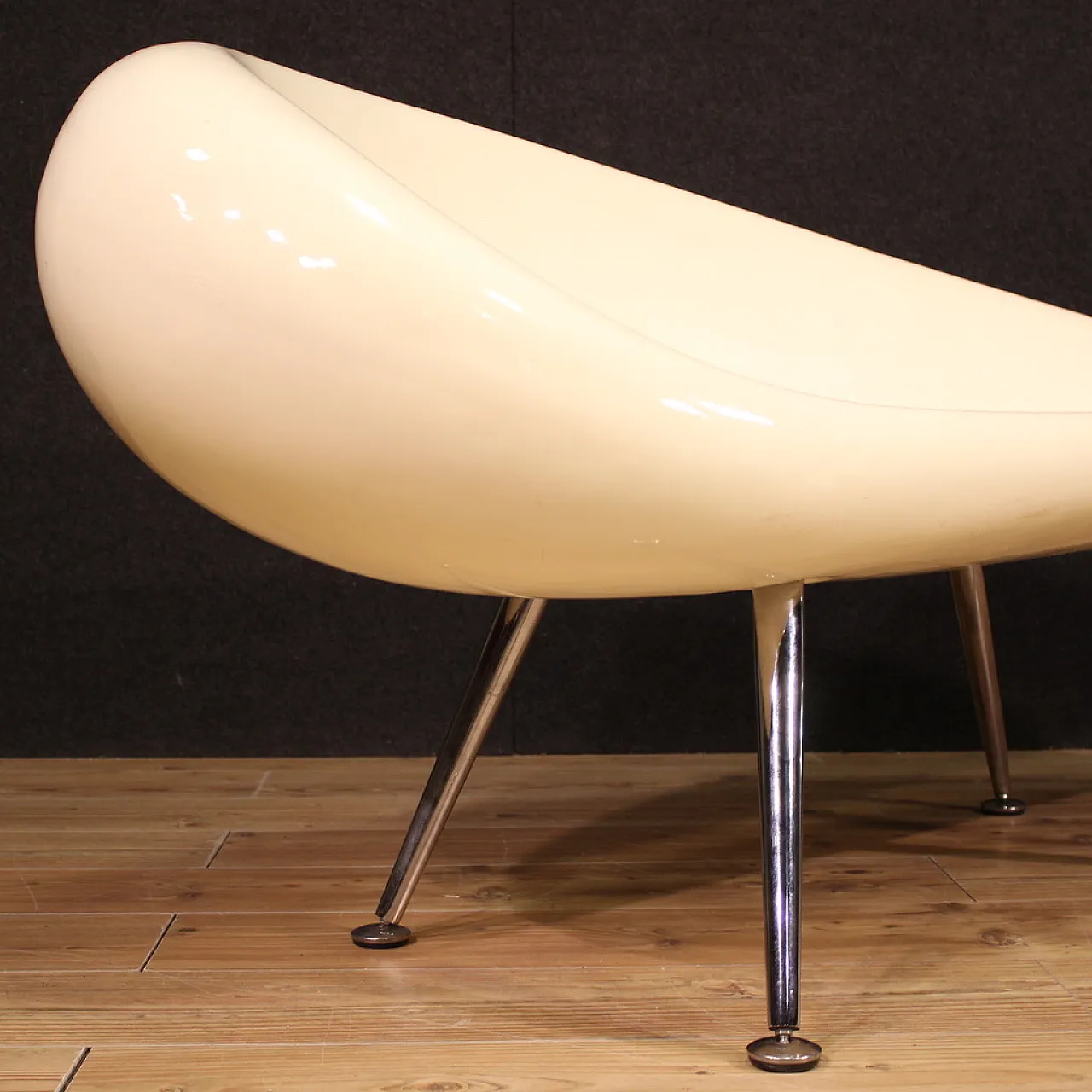 Fiberglass Space age sofa with chromed feet, 1970s 9