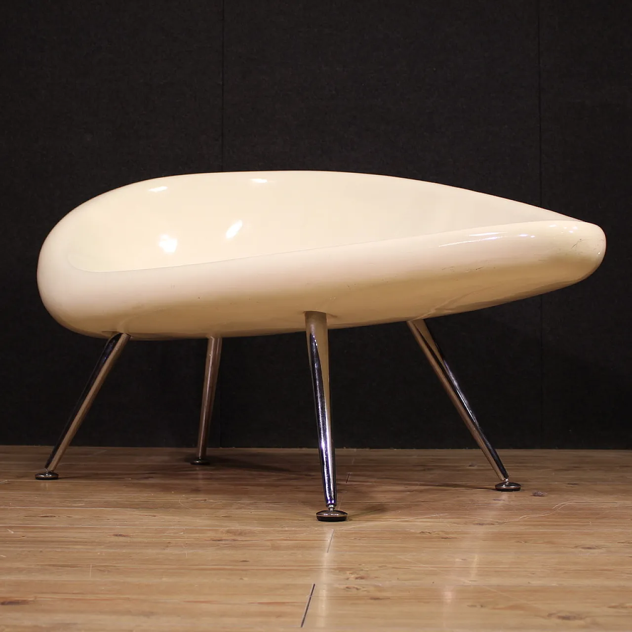 Fiberglass Space age sofa with chromed feet, 1970s 10