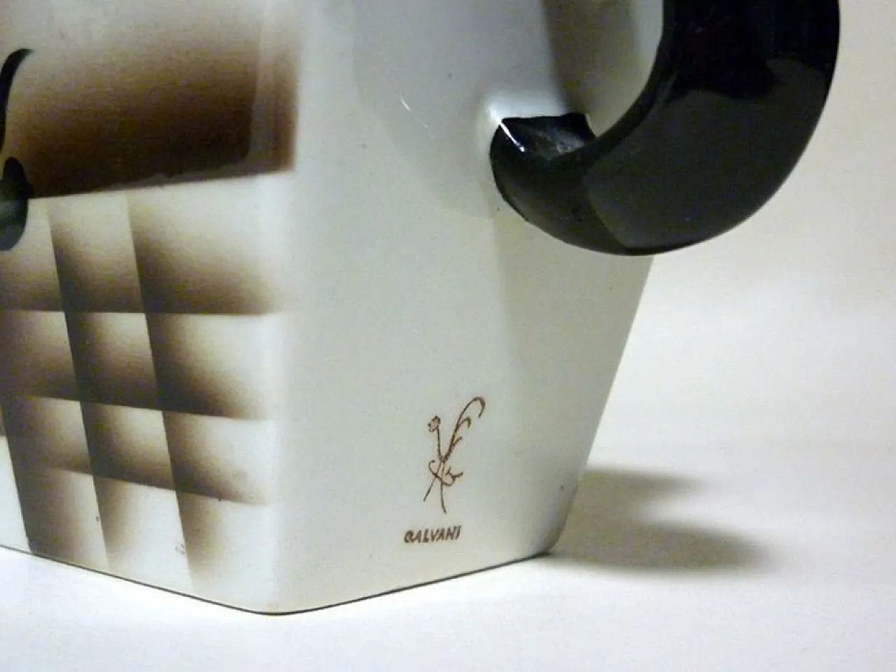 Ceramica aerografata di Angelo Simonetto per Galvani, anni '20 8