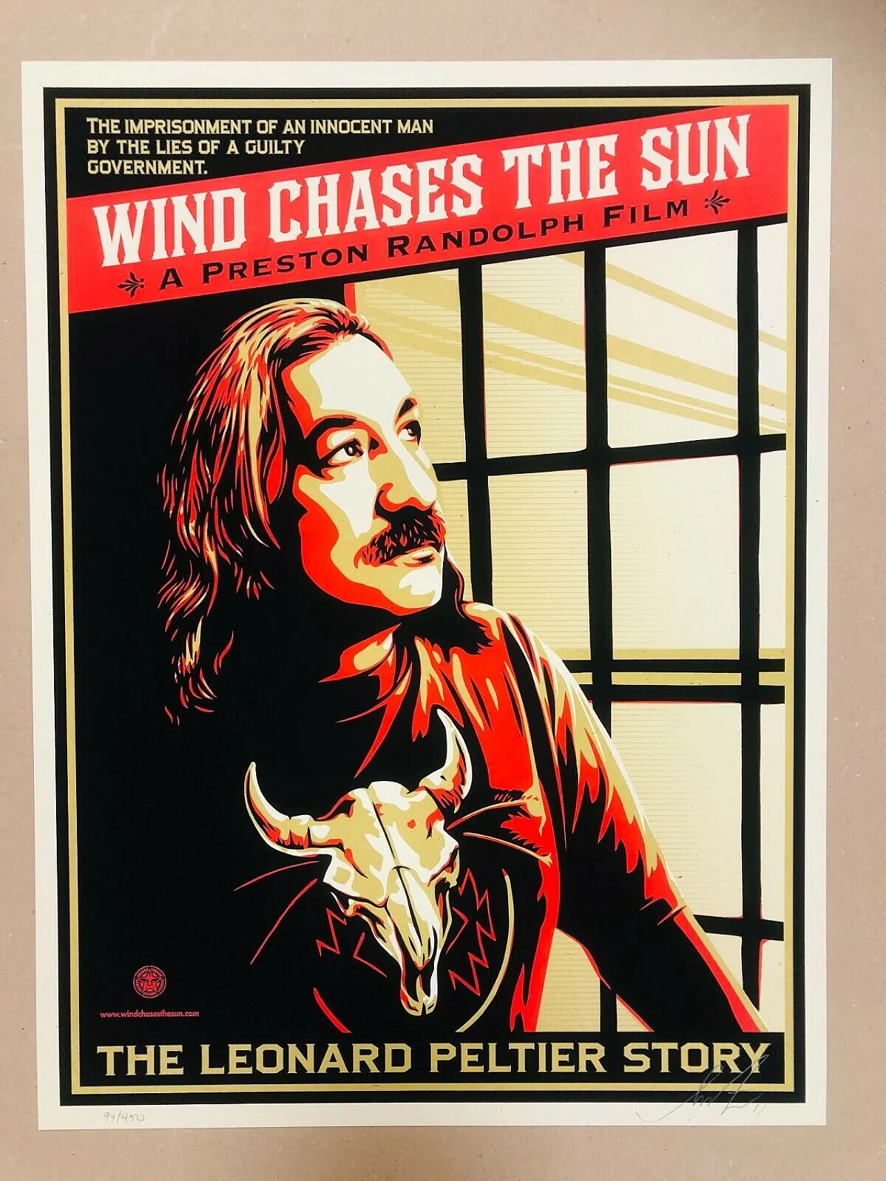 Shepard Fairey, 2014 - WIND CHASES THE SUN - Original silkscreen cm 61.3 x 46 2