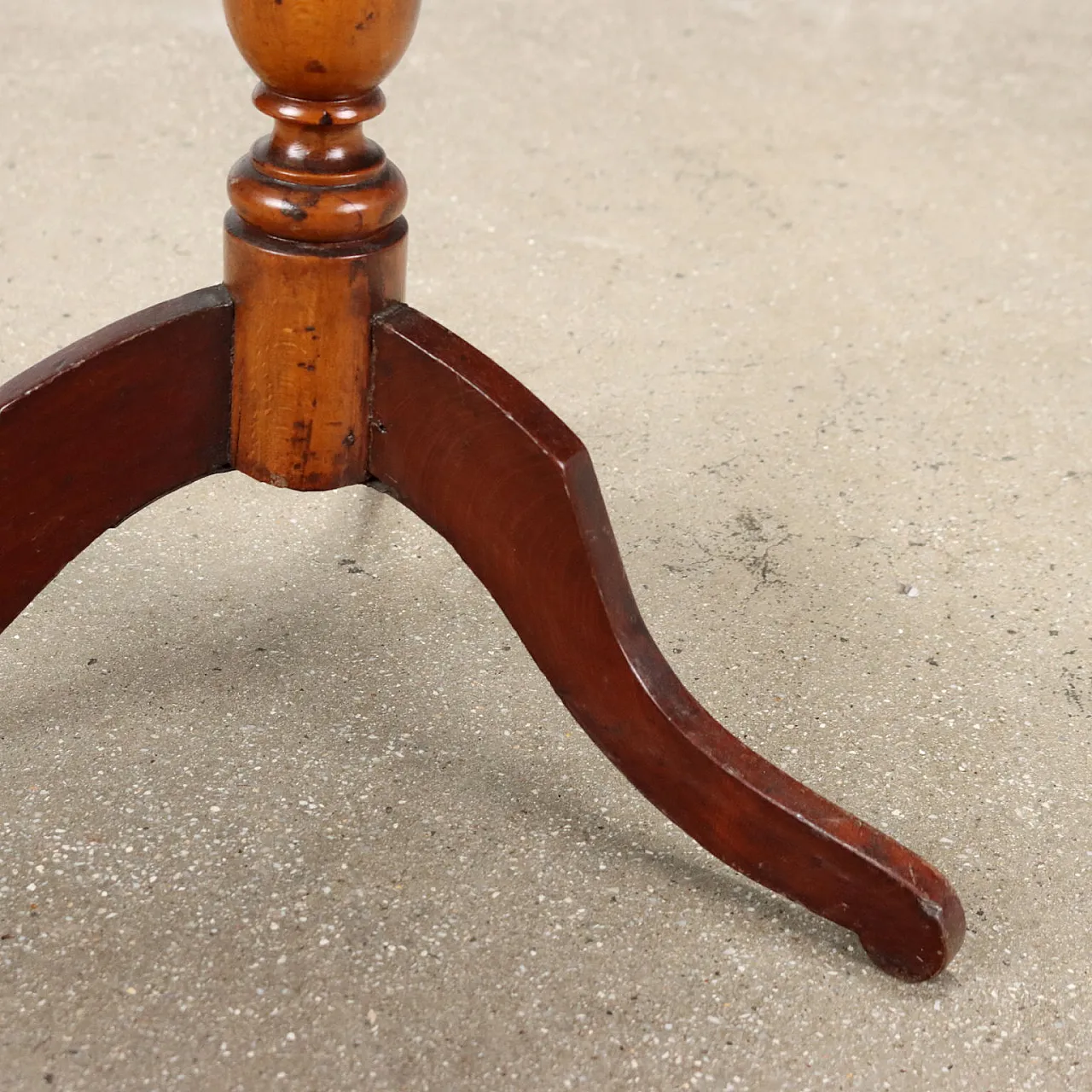 Umbertino mahogany coffee table, early 20th century 8