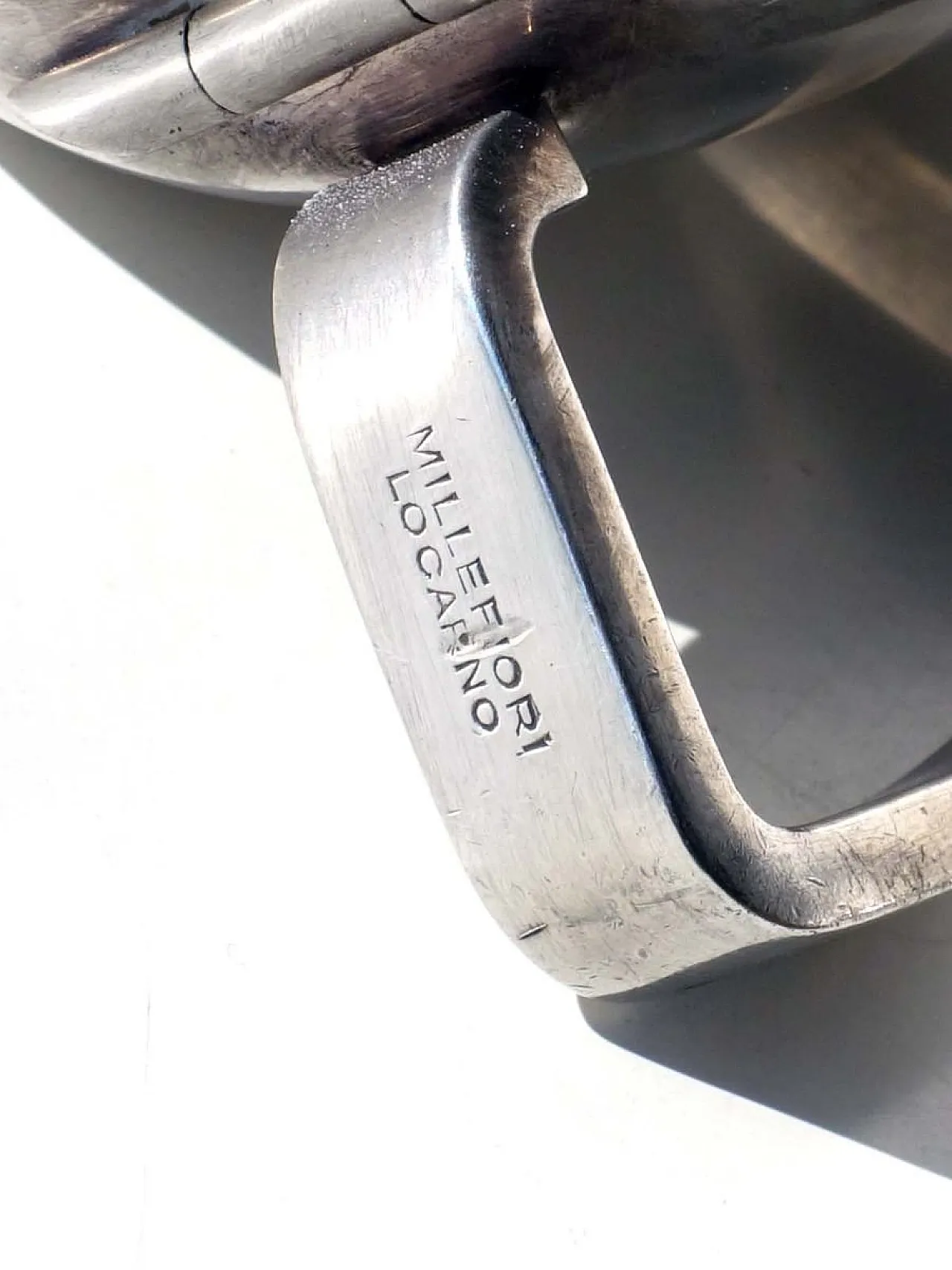 Pair of silver Alpacca Hotel teapots, 1920s 6