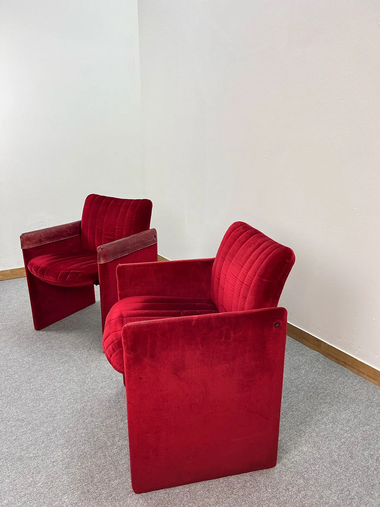 Coppia di Poltrone Attribuite ad Kazuhide Takahama 1