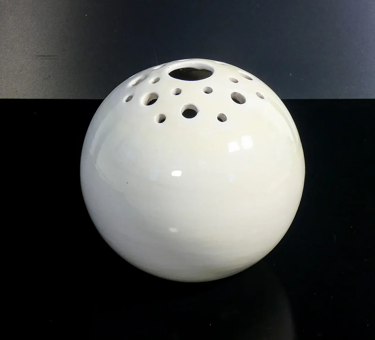 Vaso, scultura in ceramica di Cunardo, anni '70 5