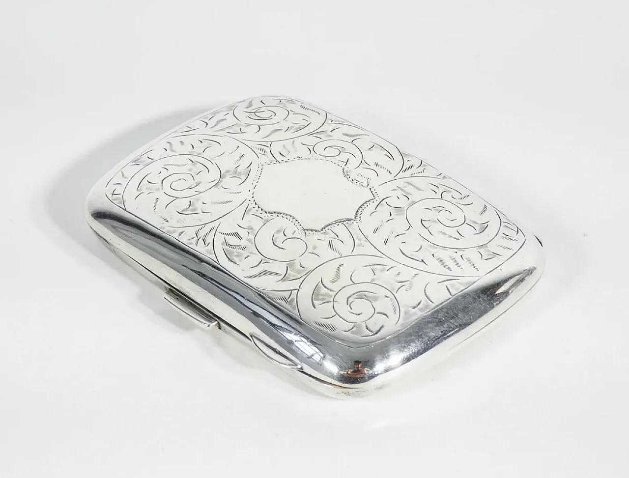 Cigarette case in silver, 1920s 3