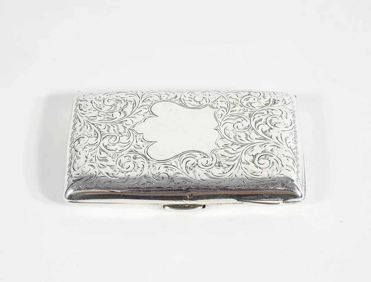 Cigarette case in silver, early 20th century 2