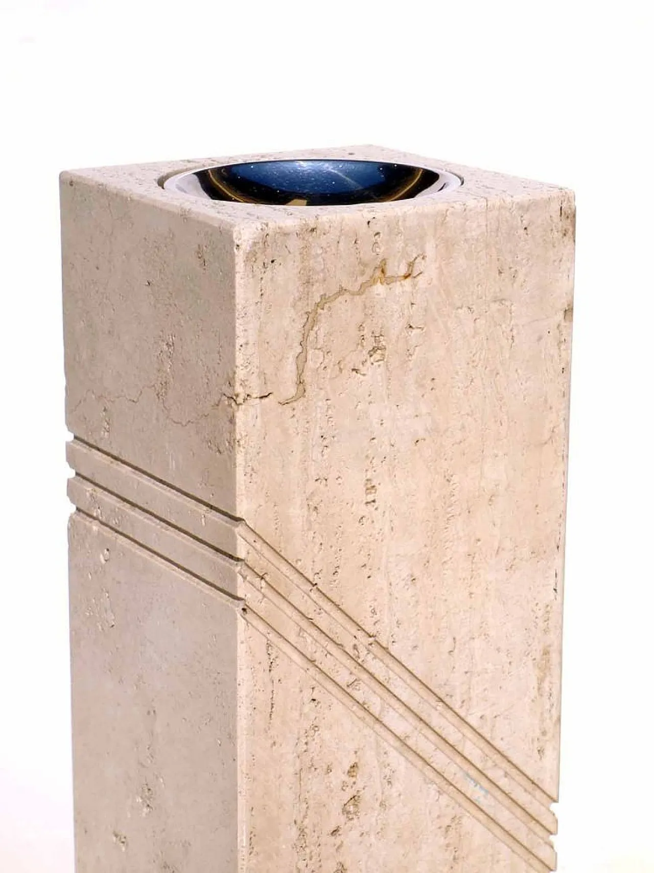 Coppia di posacenere in travertino, anni '70 3