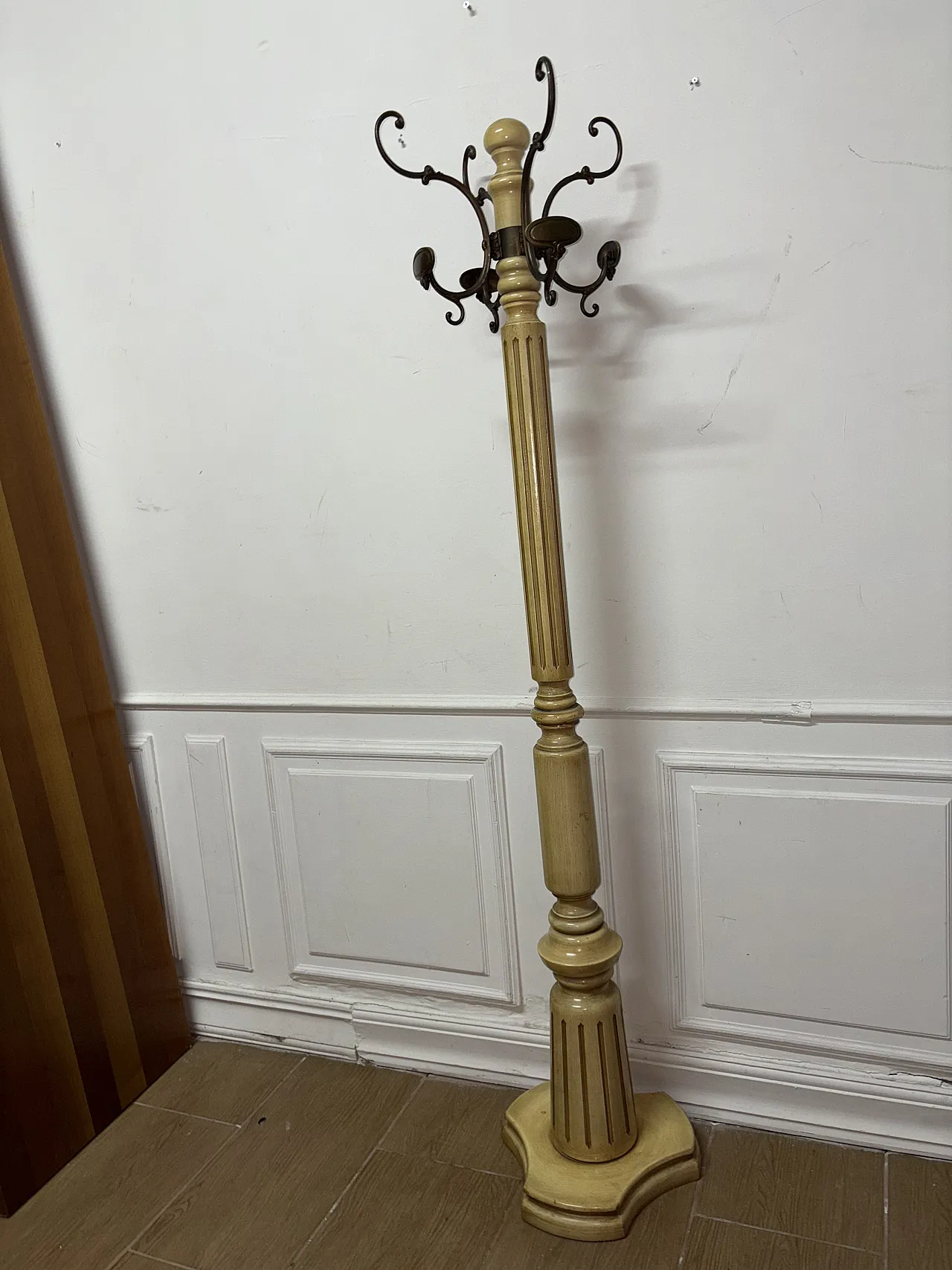 Appendiabiti barocco, anni '70 6