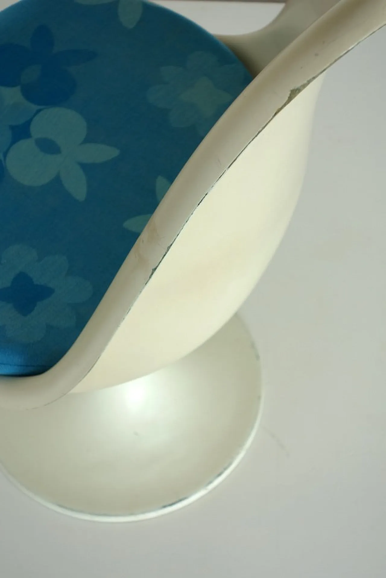 Coppia di sedie Tulip Space Age, anni '60 9