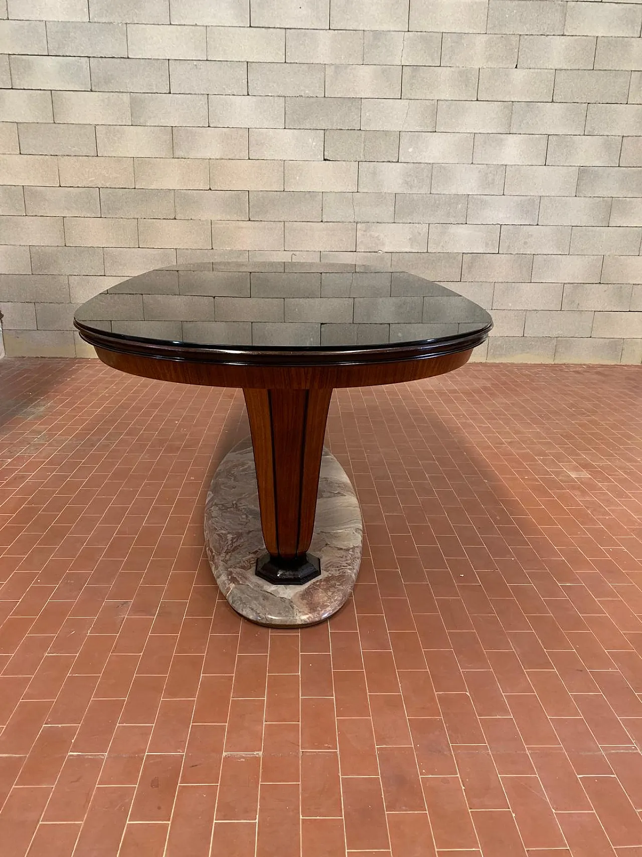 Oval Table with Marble Base and Opaline Glass Top by Dassi Mobili, 60s 6