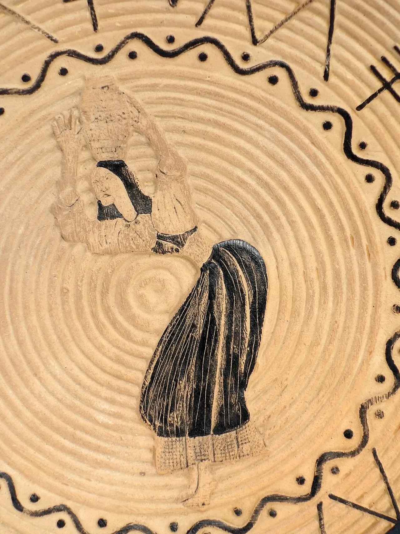 Coppia di piatti in ceramica di Simone Lai Dorgali, anni '30 4