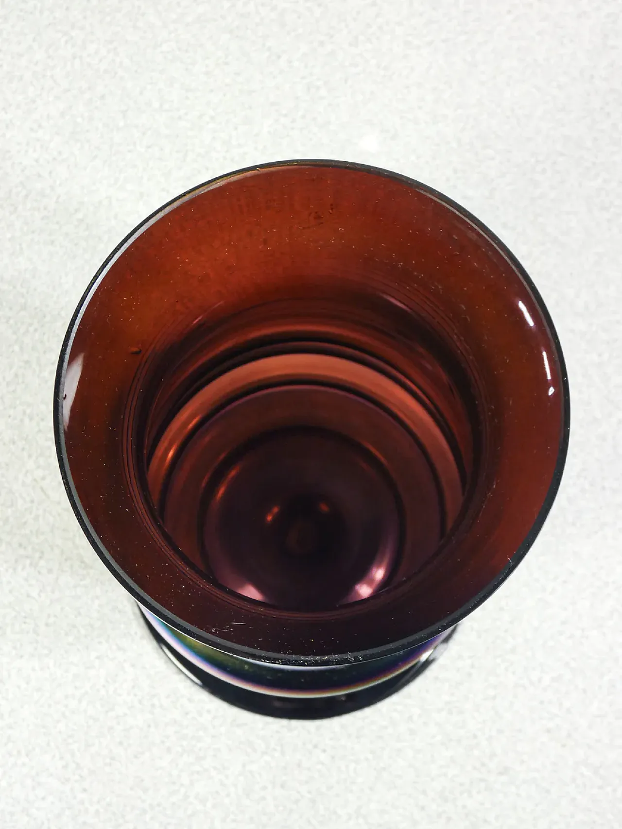 Myra vase in iridescent blown glass, early 20th century 6